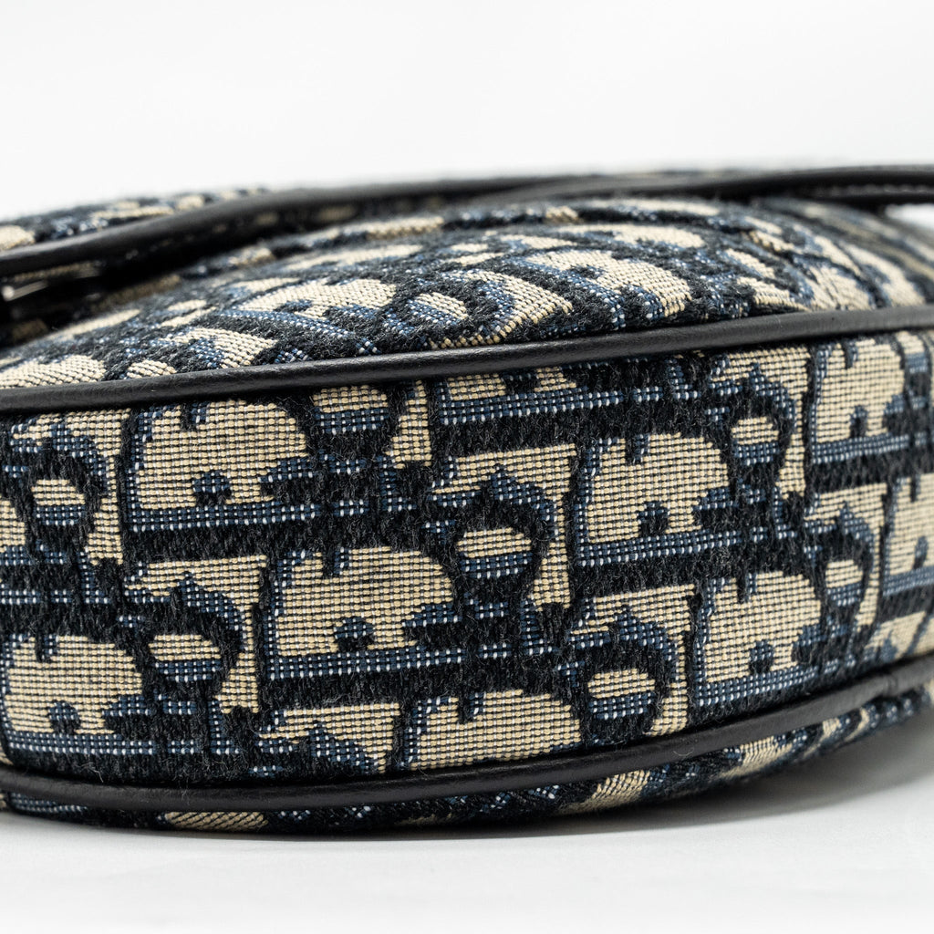dior-homme-saddle-bag-oblique-jacquard-beige-black-ghw