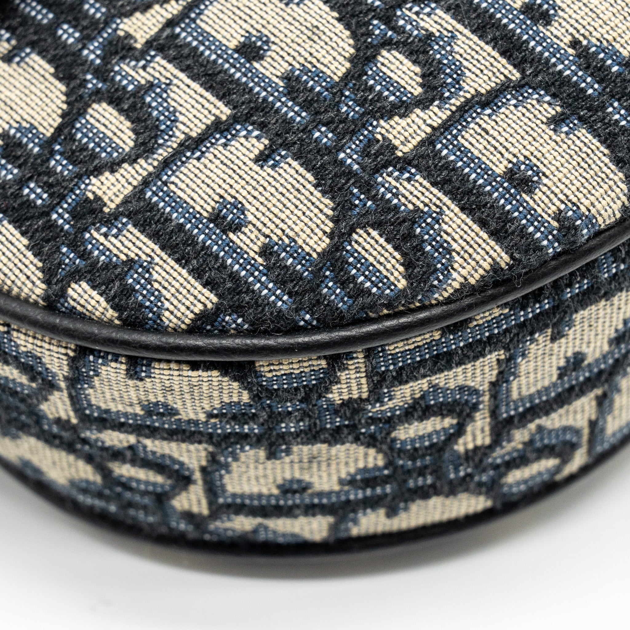 dior-homme-saddle-bag-oblique-jacquard-beige-black-ghw