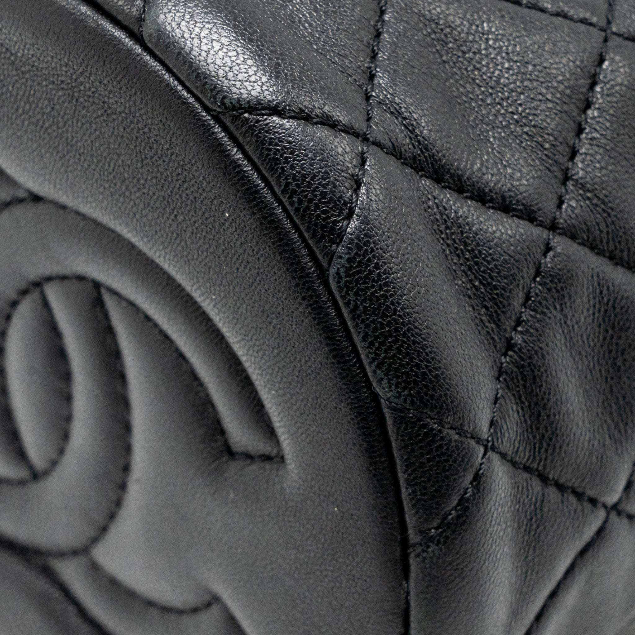 chanel-pearl-crush-mini-bucket-bag-lambskin-black-ghw-microchip