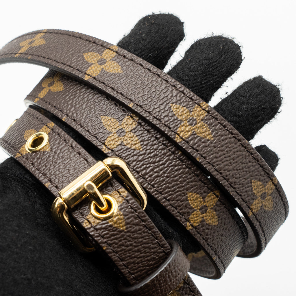 louis-vuitton-pochette-metis-monogram-canvas-with-ghw