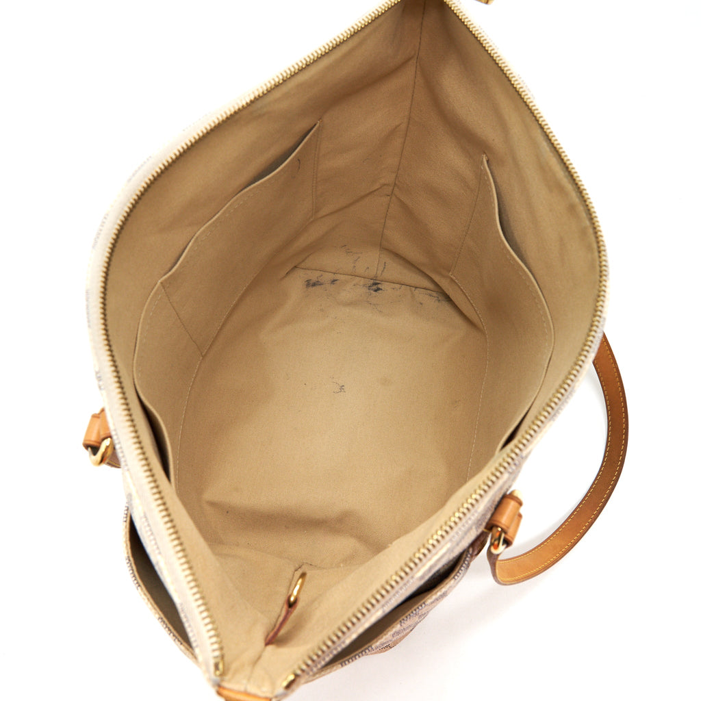 louis-vuitton-white