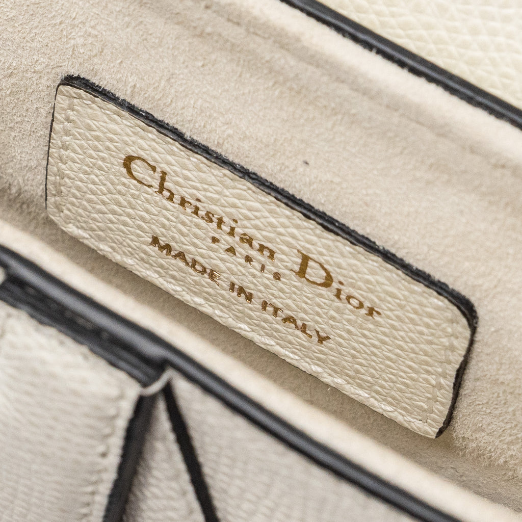 dior-mini-saddle-bag-grained-calfskin-white-ghw-1