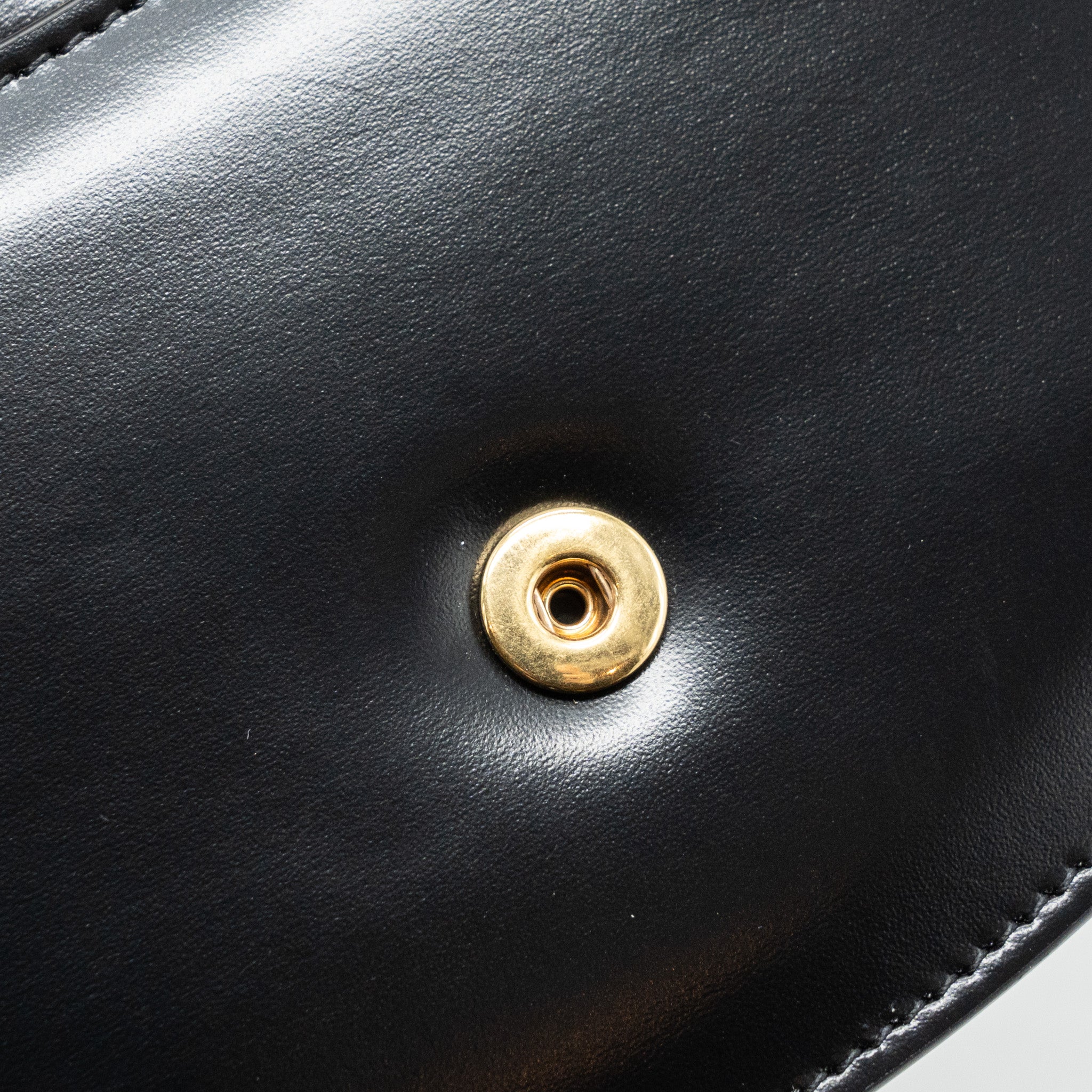 celine-mini-besace-shiny-calfskin-black-ghw