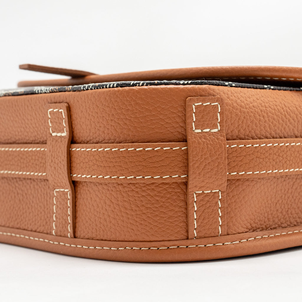 goyard-belvedere-pm-messenger-bag-goyardline-canvas-calfskin-black-tan-shw-copy