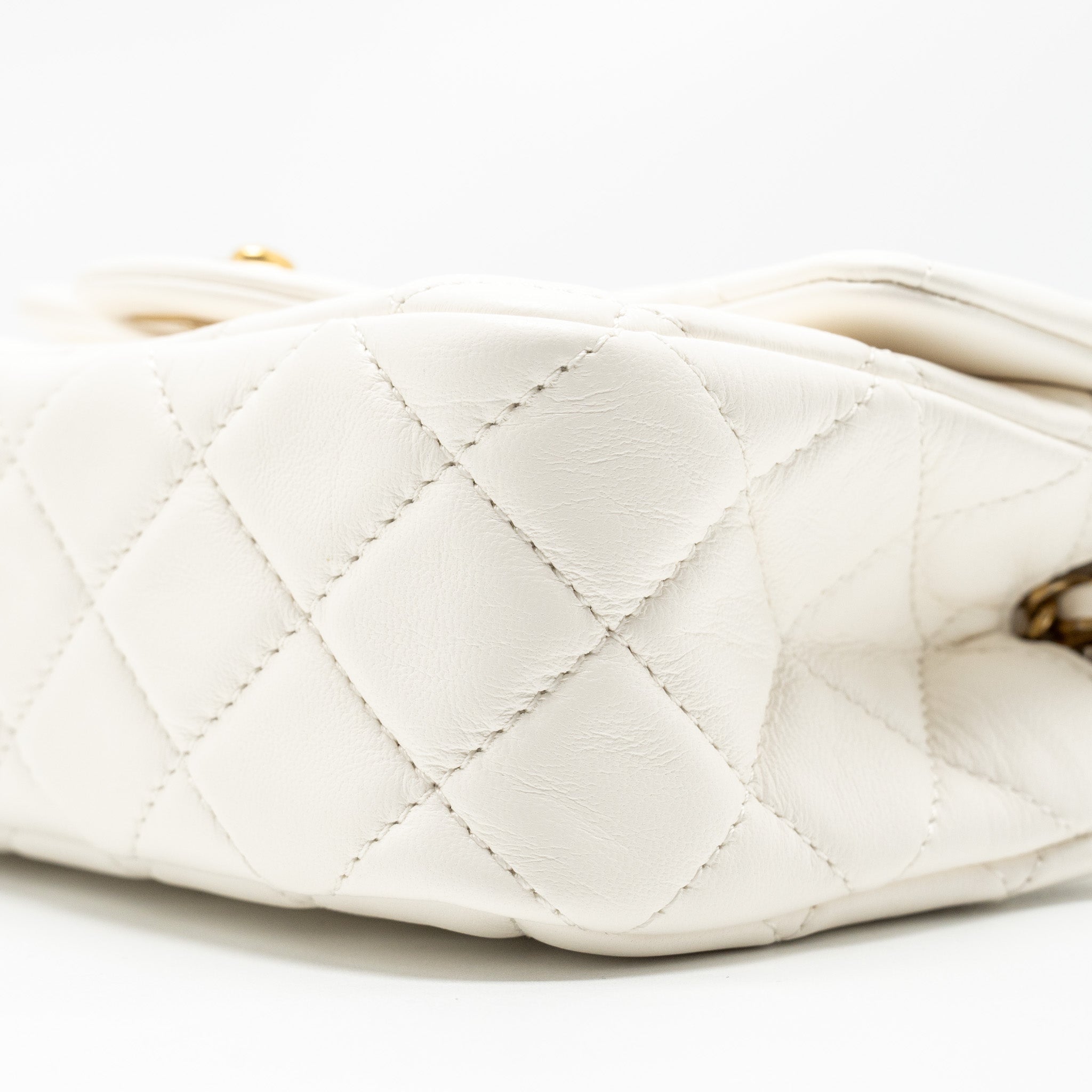 chanel-pearl-crush-mini-rectangular-flap-bag-lambskin-white-ghw-microchip-1