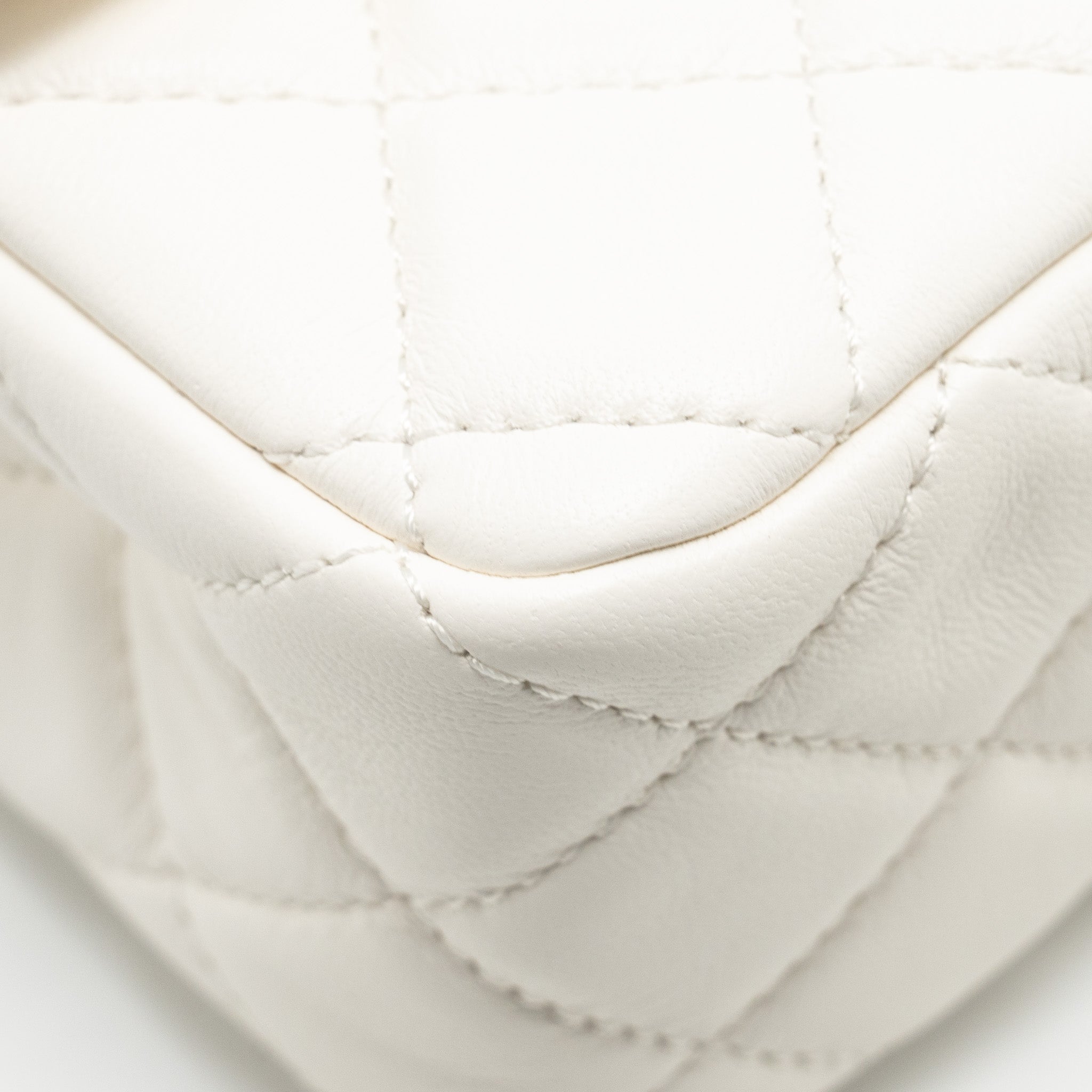 chanel-pearl-crush-mini-rectangular-flap-bag-lambskin-white-ghw-microchip-1
