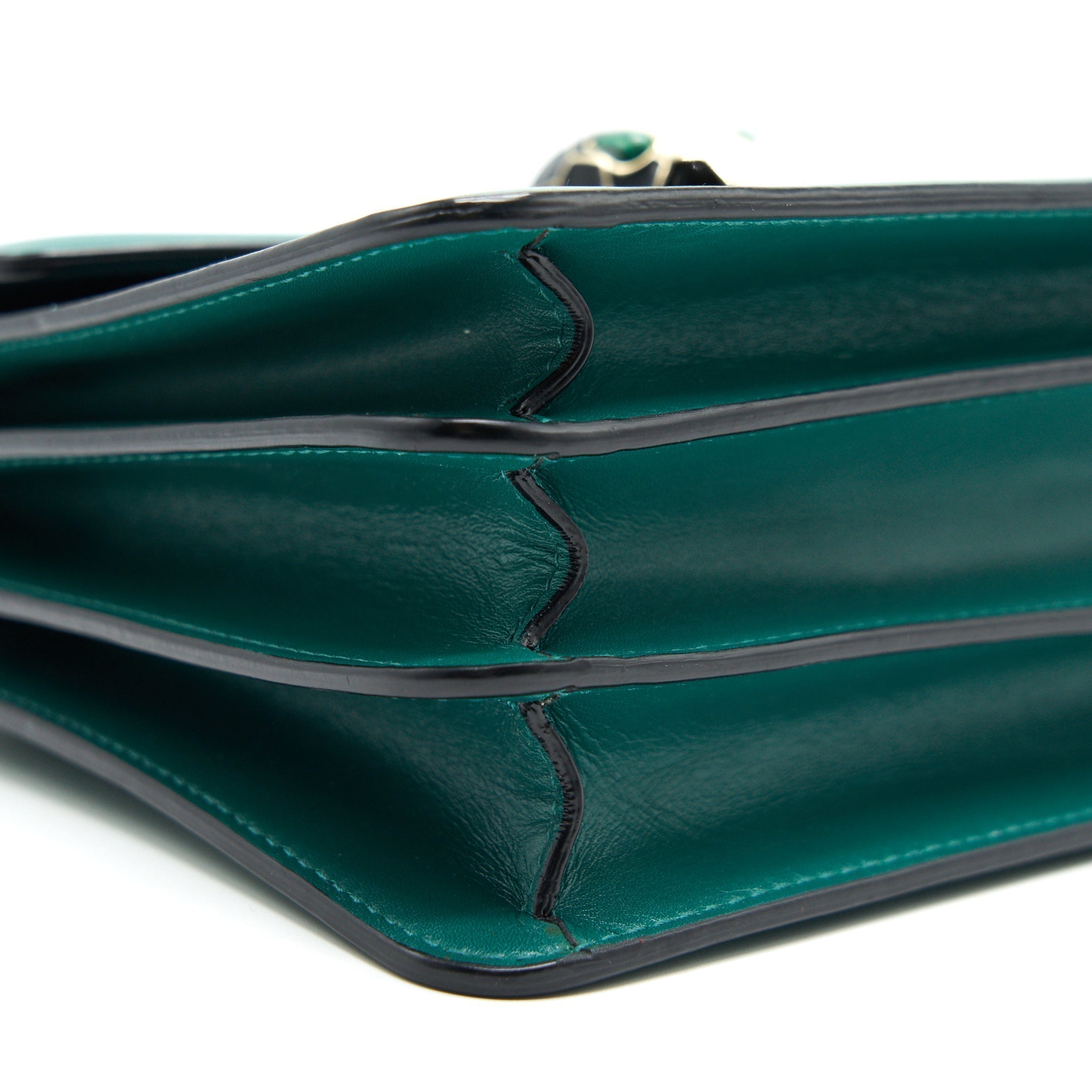 bvlgari-serpenti-forever-crossbody-bag-green-1