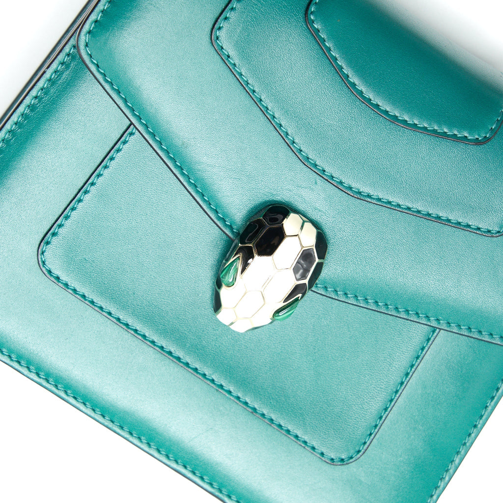 bvlgari-serpenti-forever-crossbody-bag-green-1