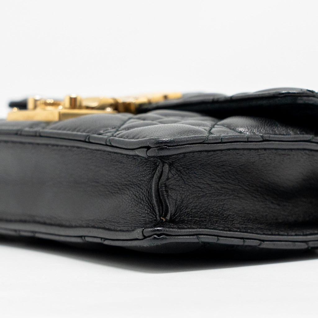 dior-dioraddict-wallet-on-chain-cannage-leather-black-ghw