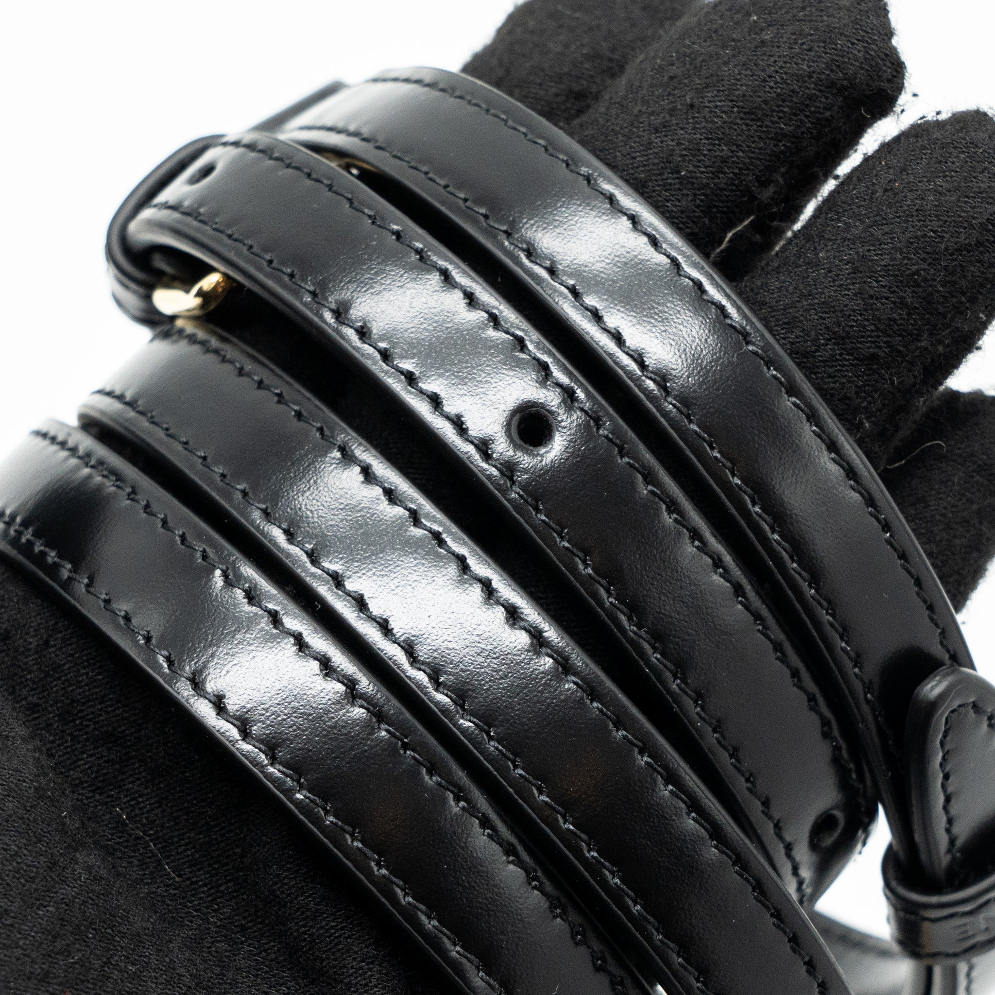 celine-mini-besace-shiny-calfskin-black-ghw