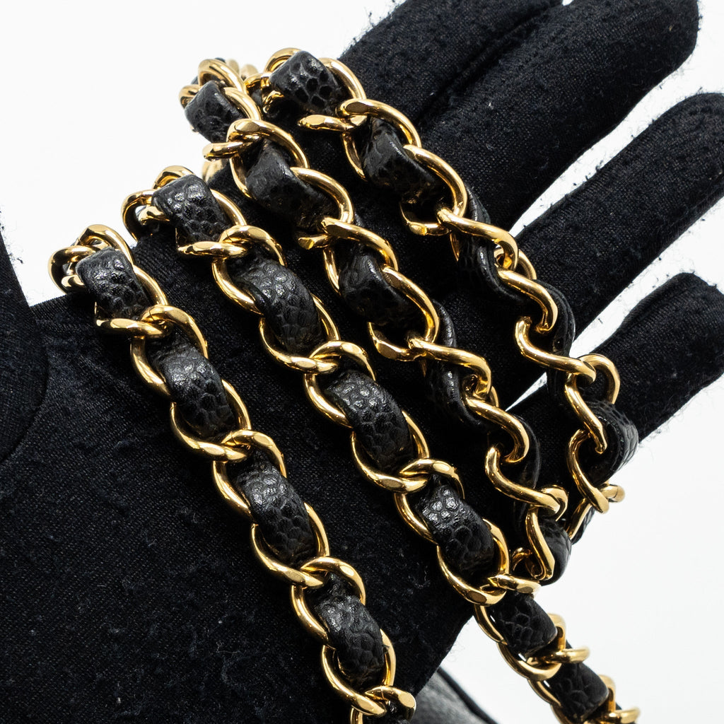 chanel-medium-classic-double-flap-bag-caviar-black-ghwmicrochip