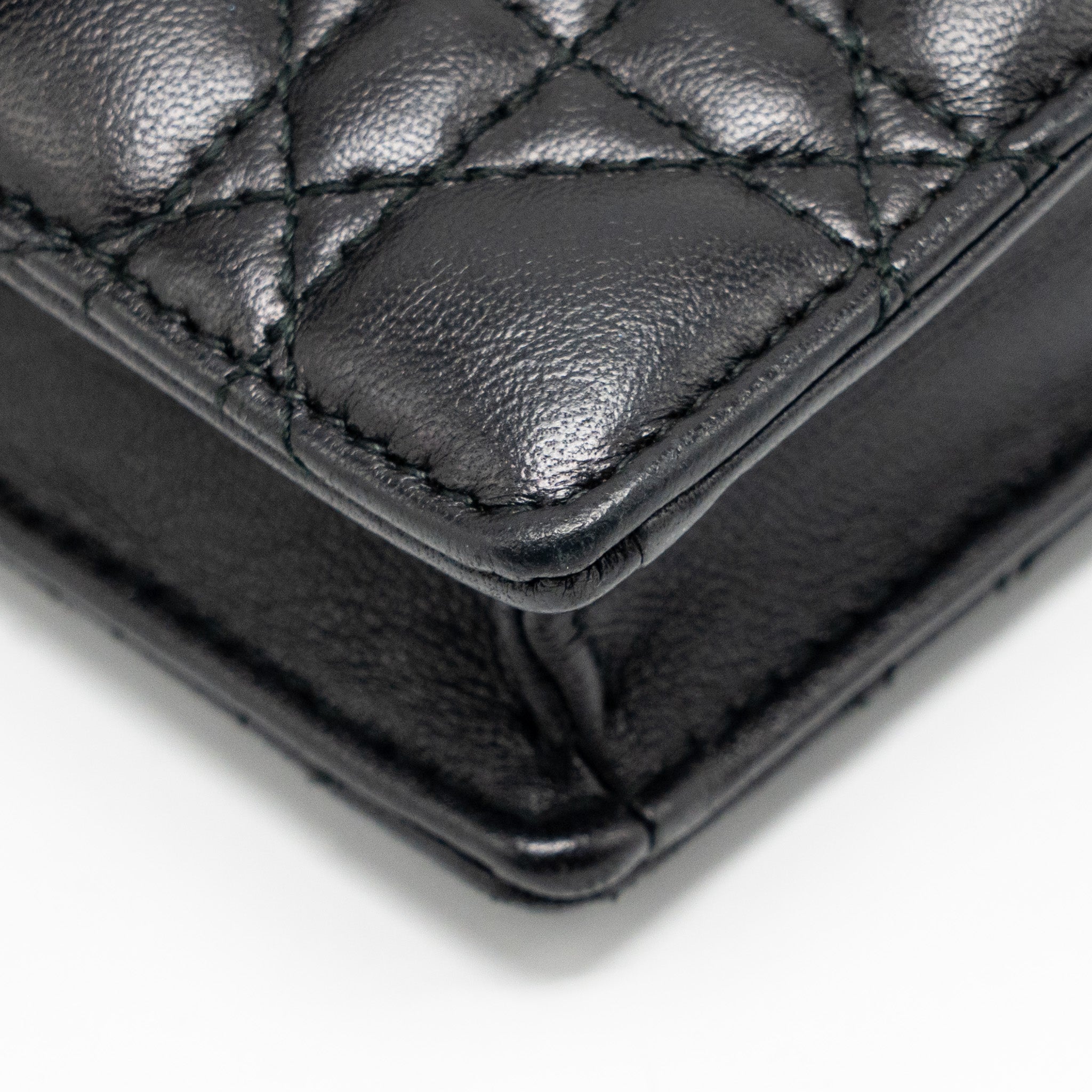 dior-dioraddict-wallet-on-chain-cannage-leather-black-ghw