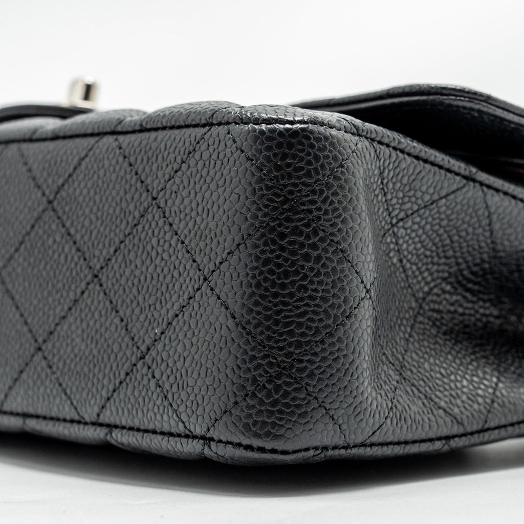 chanel-medium-classic-double-flap-bag-caviar-black-shw-10