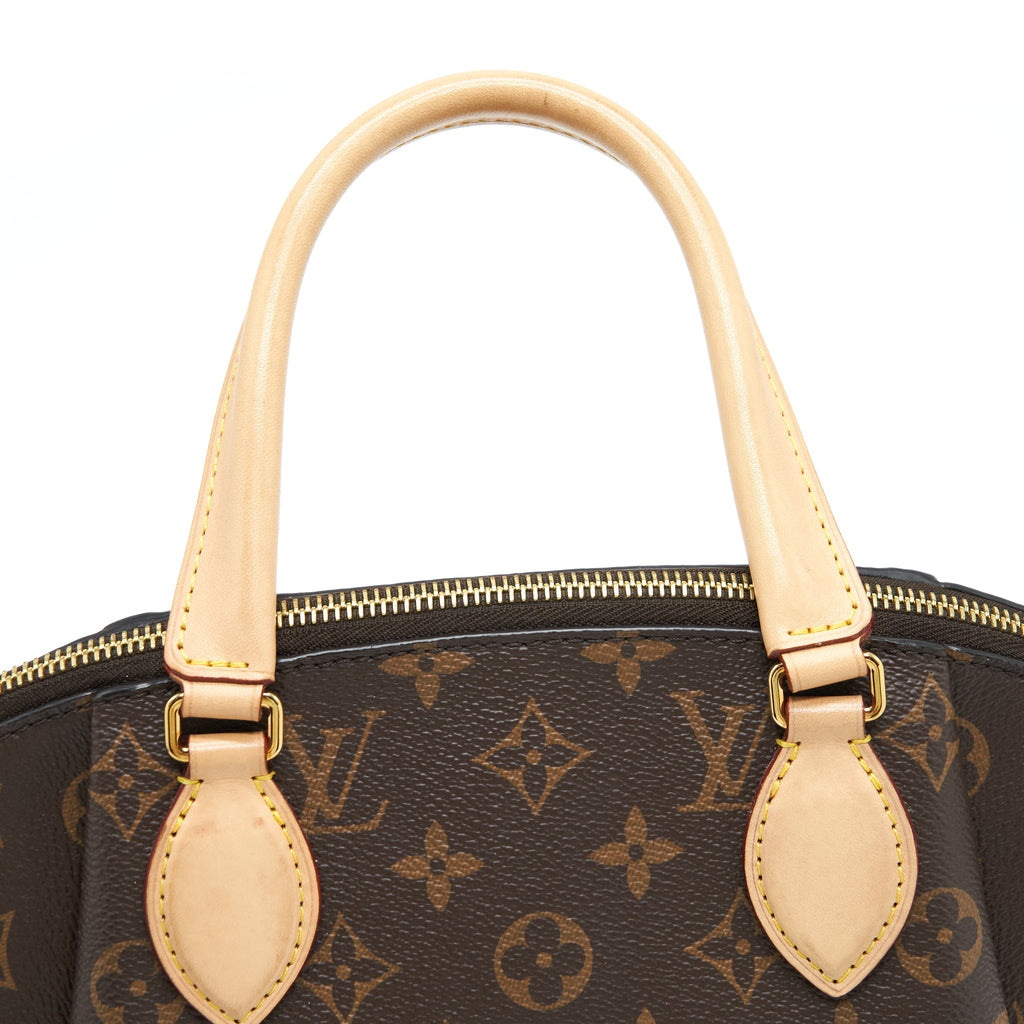louis-vuitton-rovoli-tote-monogram-canvas-ghw