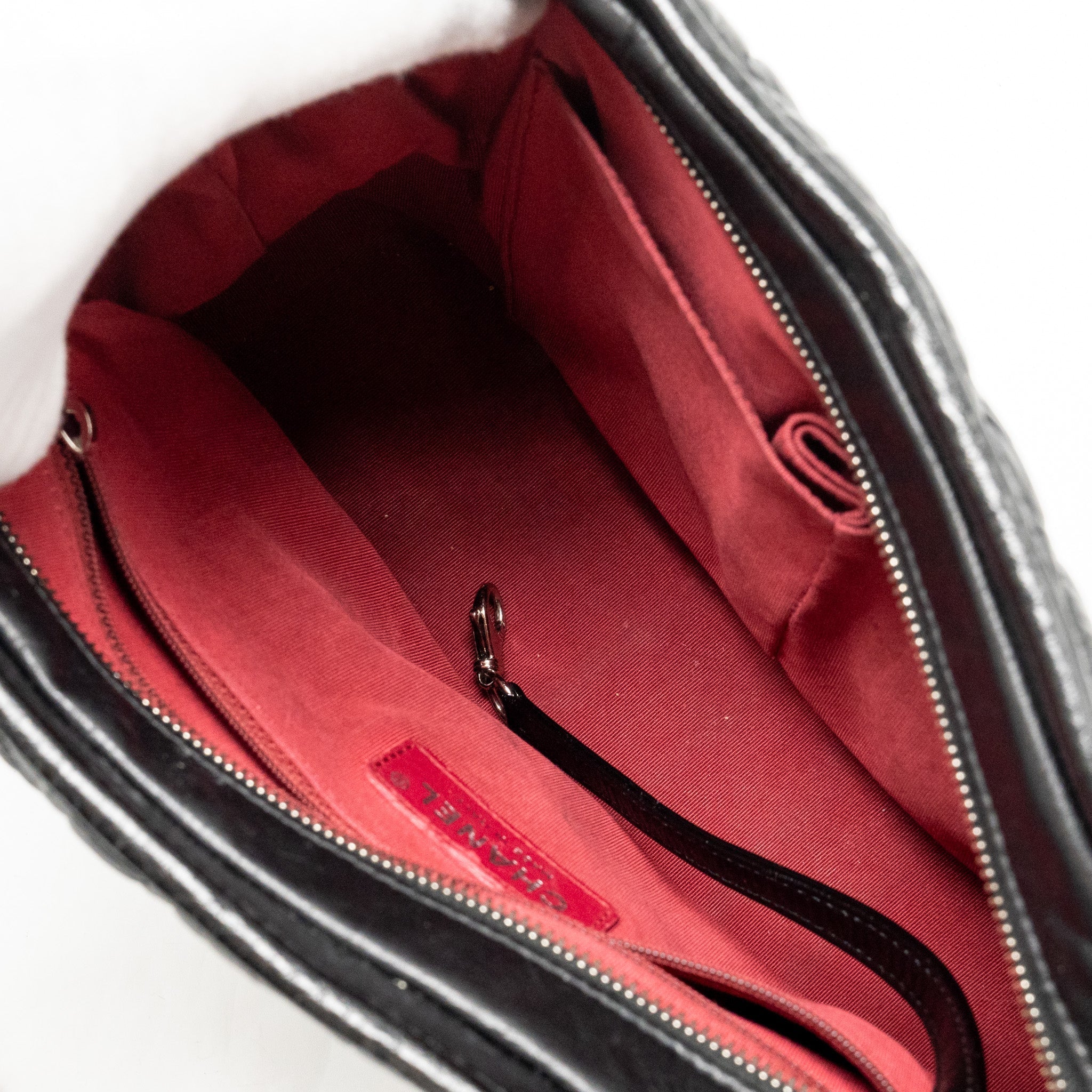 chanel-gabrielle-hobo-bag-shiny-calfskin-black-multicolour-hardware