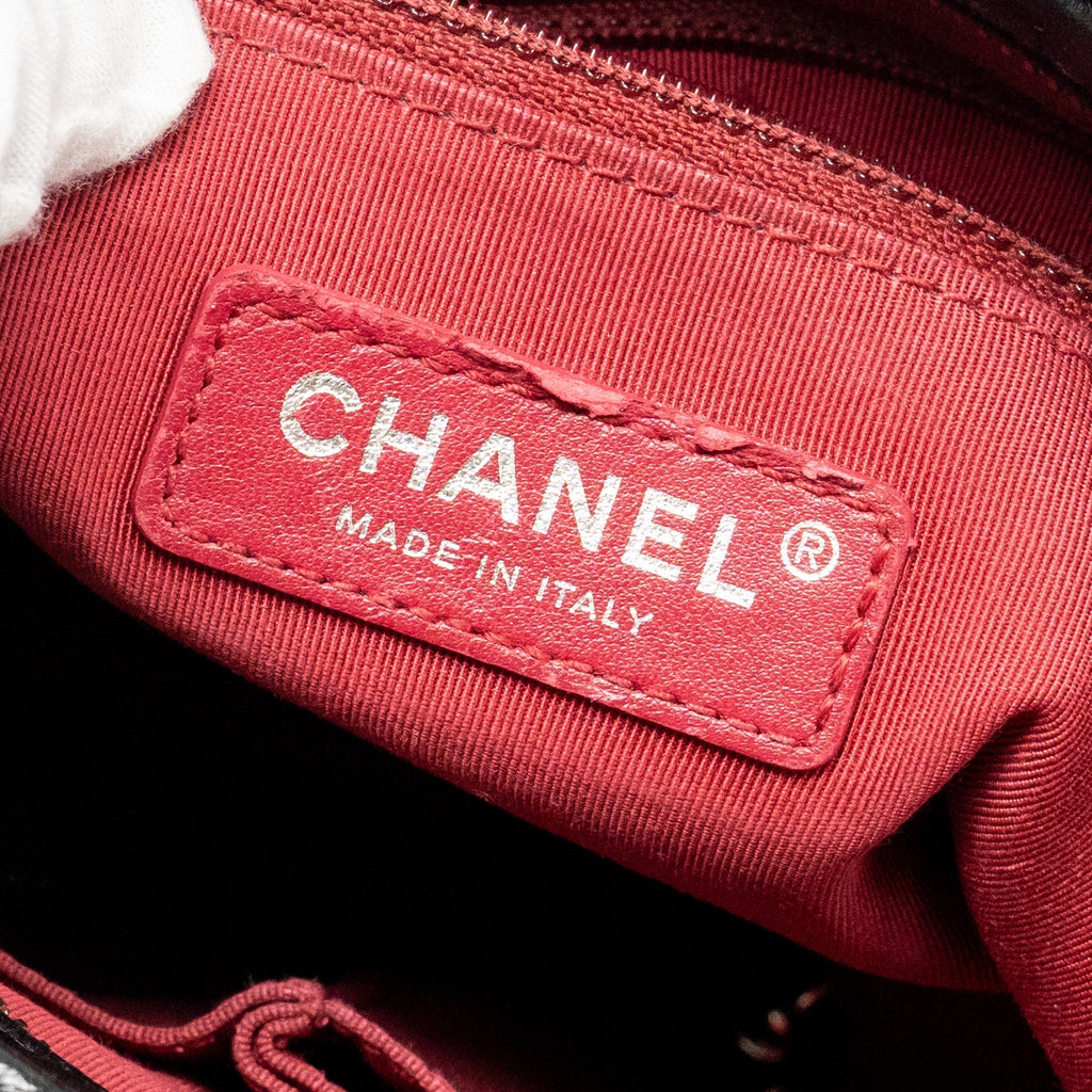 chanel-gabrielle-hobo-bag-shiny-calfskin-black-multicolour-hardware