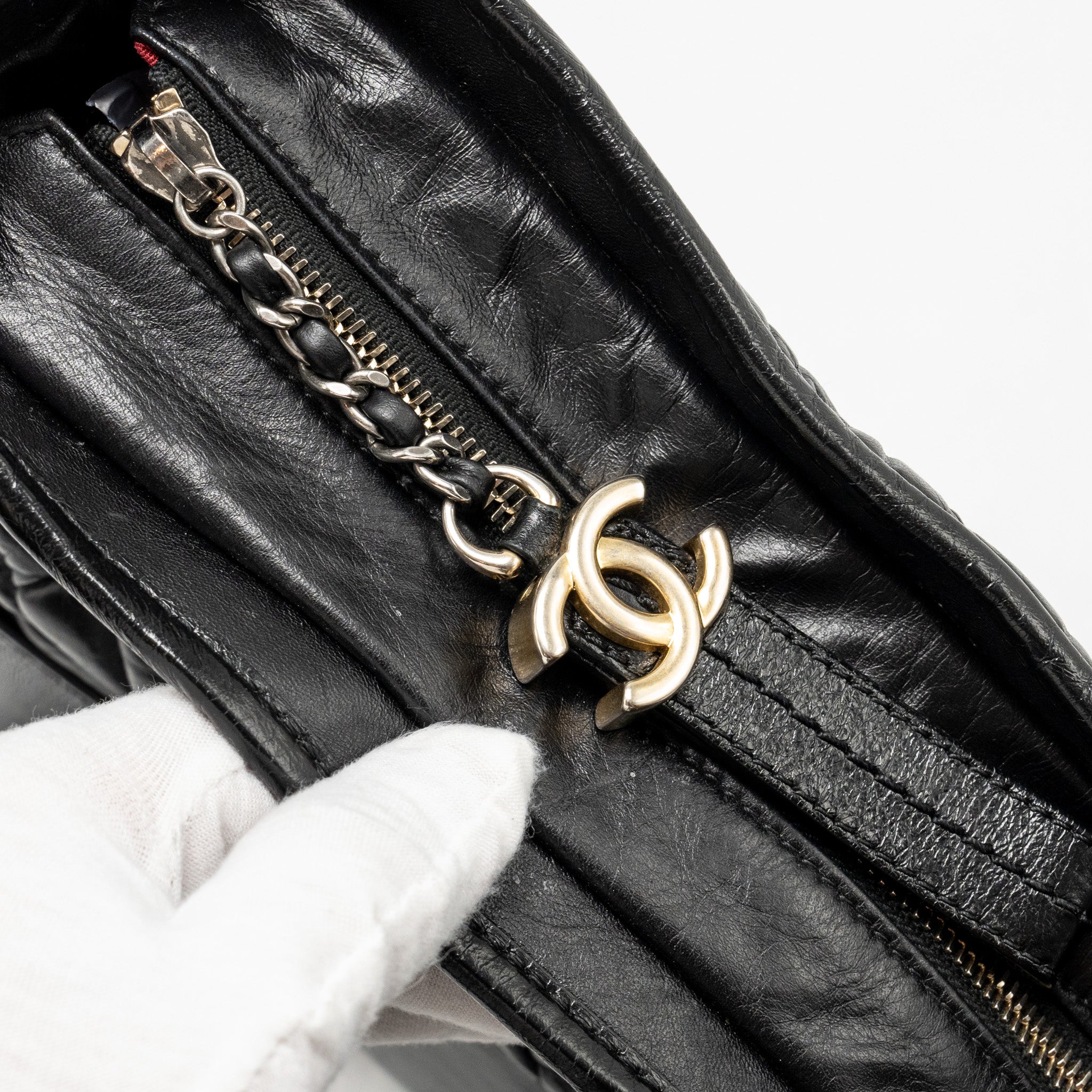 chanel-gabrielle-hobo-bag-shiny-calfskin-black-multicolour-hardware