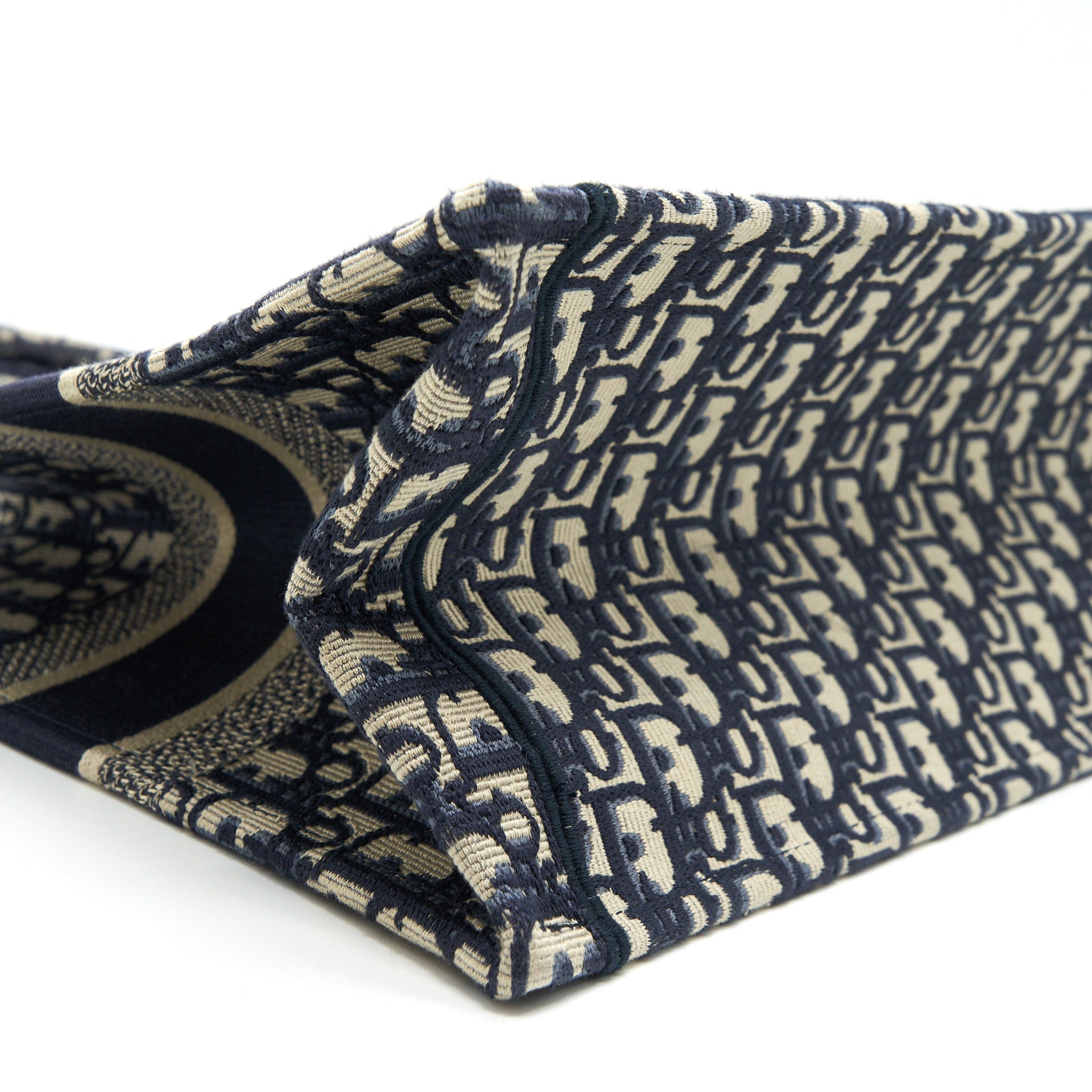 dior-small-booktote-bag-blue-oblique-embroidery