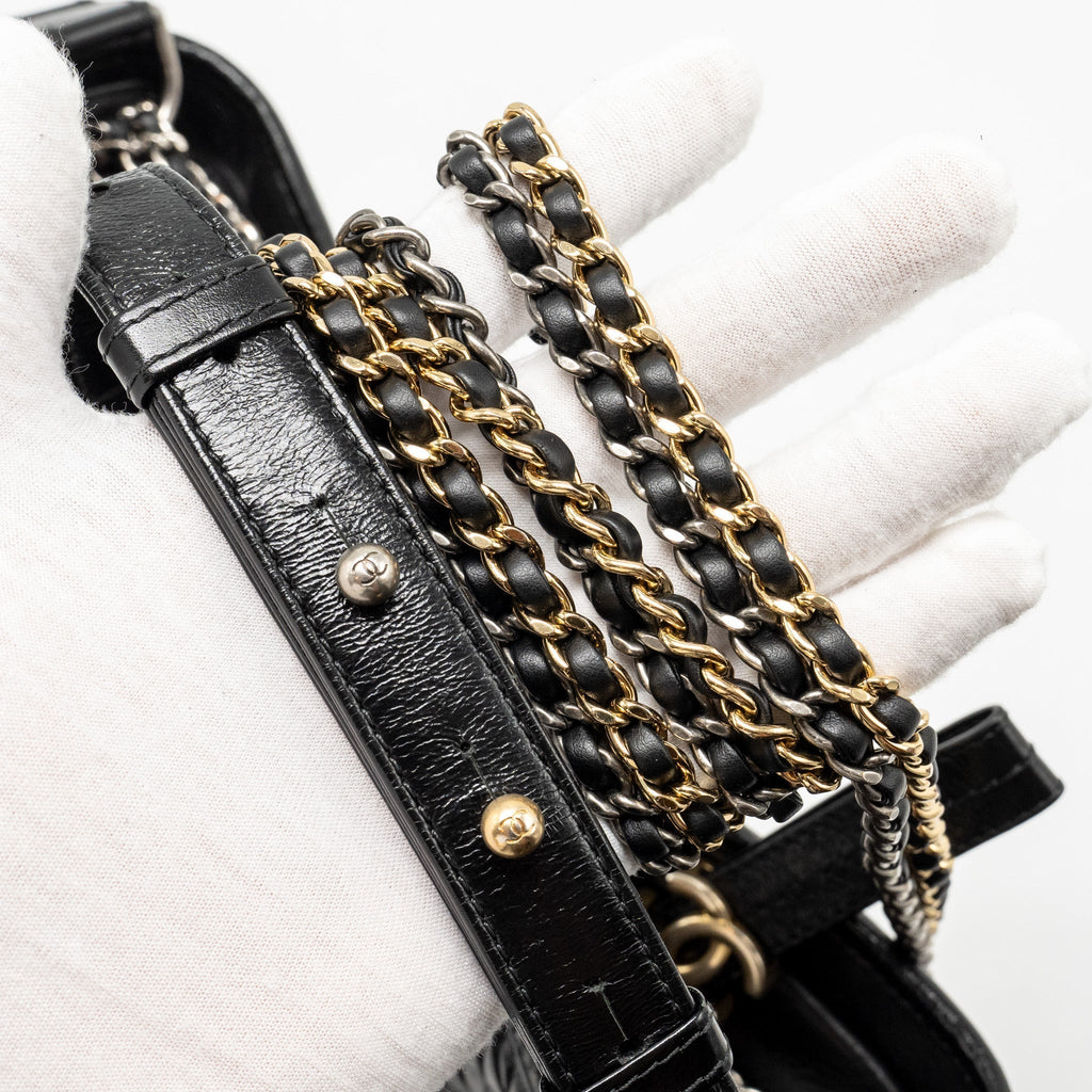 chanel-gabrielle-hobo-bag-shiny-calfskin-black-multicolour-hardware