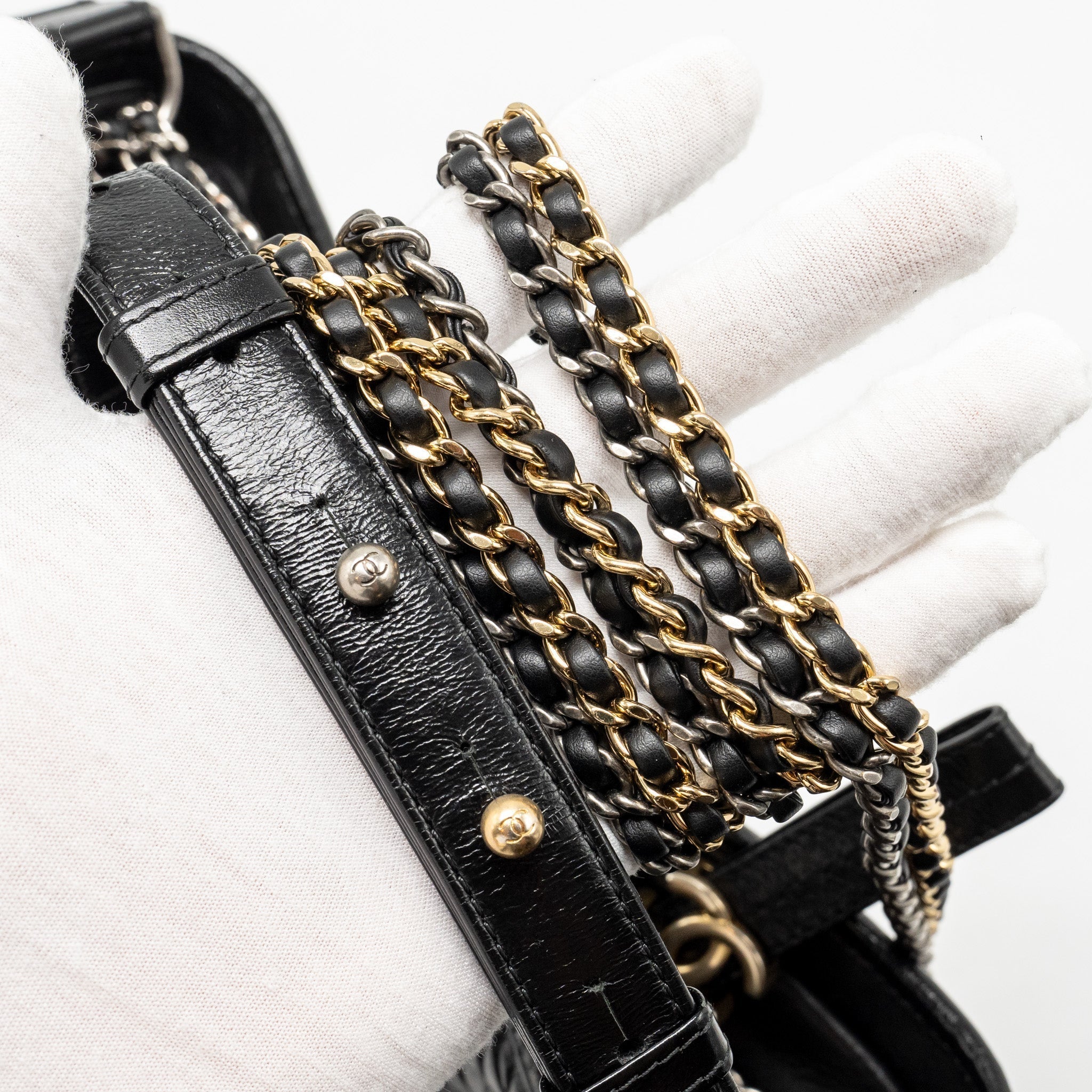 chanel-gabrielle-hobo-bag-shiny-calfskin-black-multicolour-hardware
