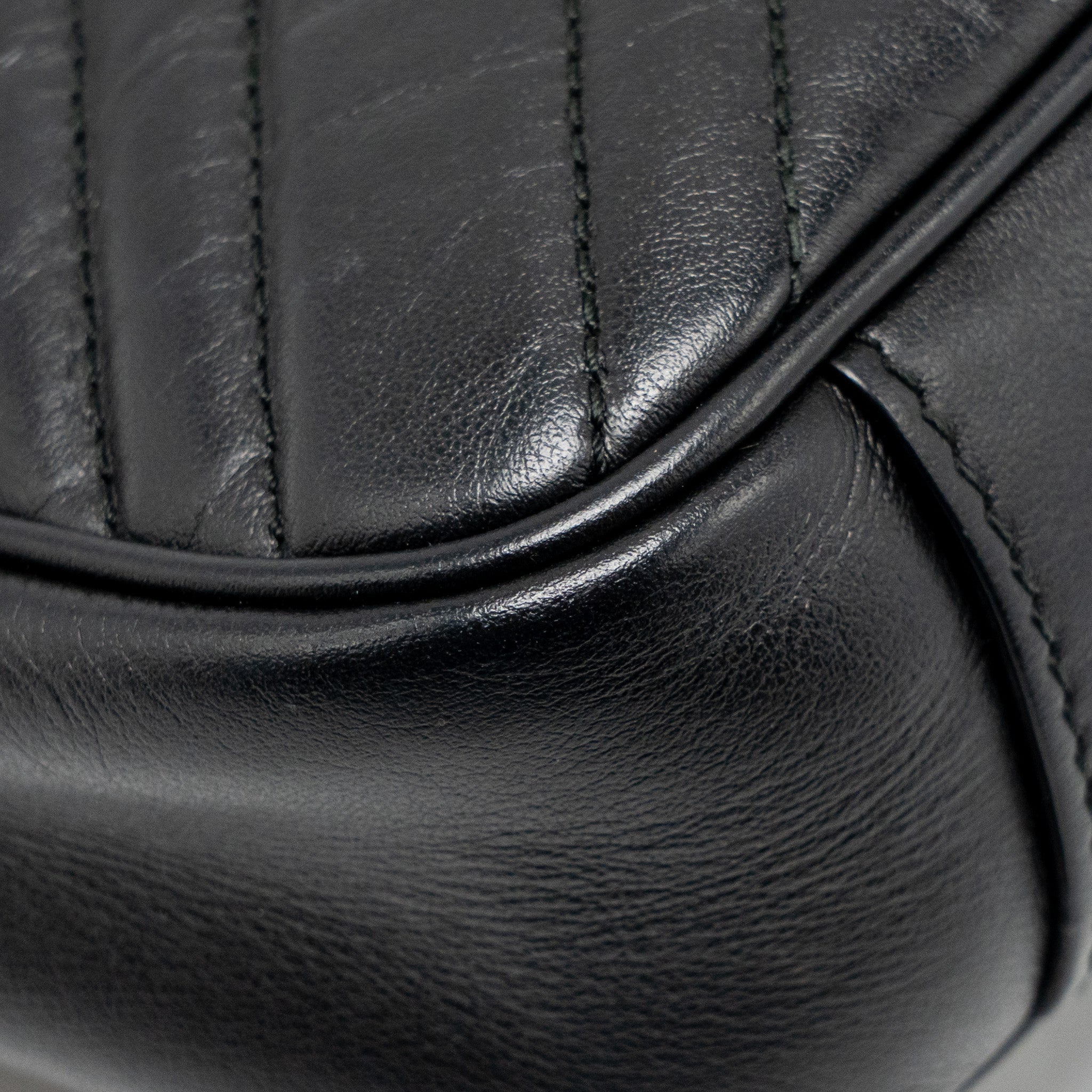 gucci-small-gg-marmont-shoulder-bag-calfskin-black-ghw-copy