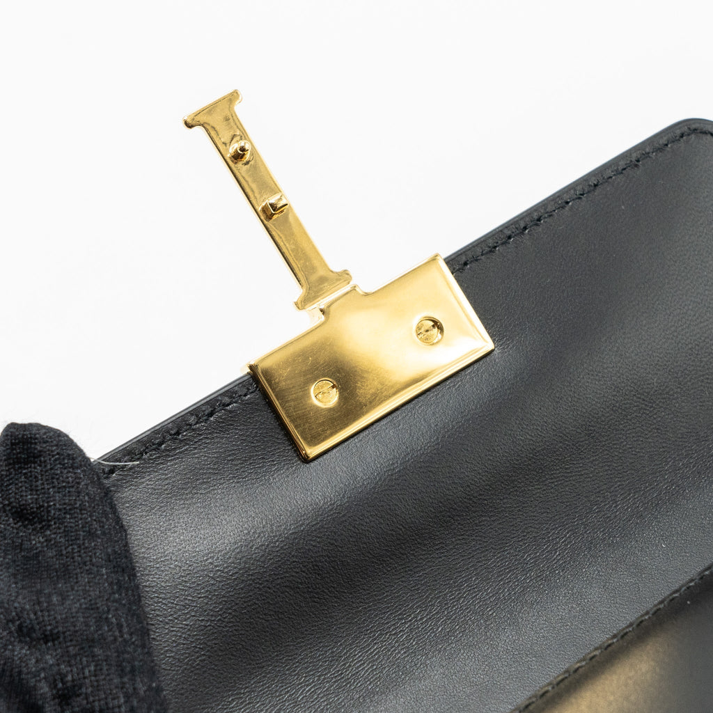 dior-micro-30-montaigne-bag-calfskin-black-ghw