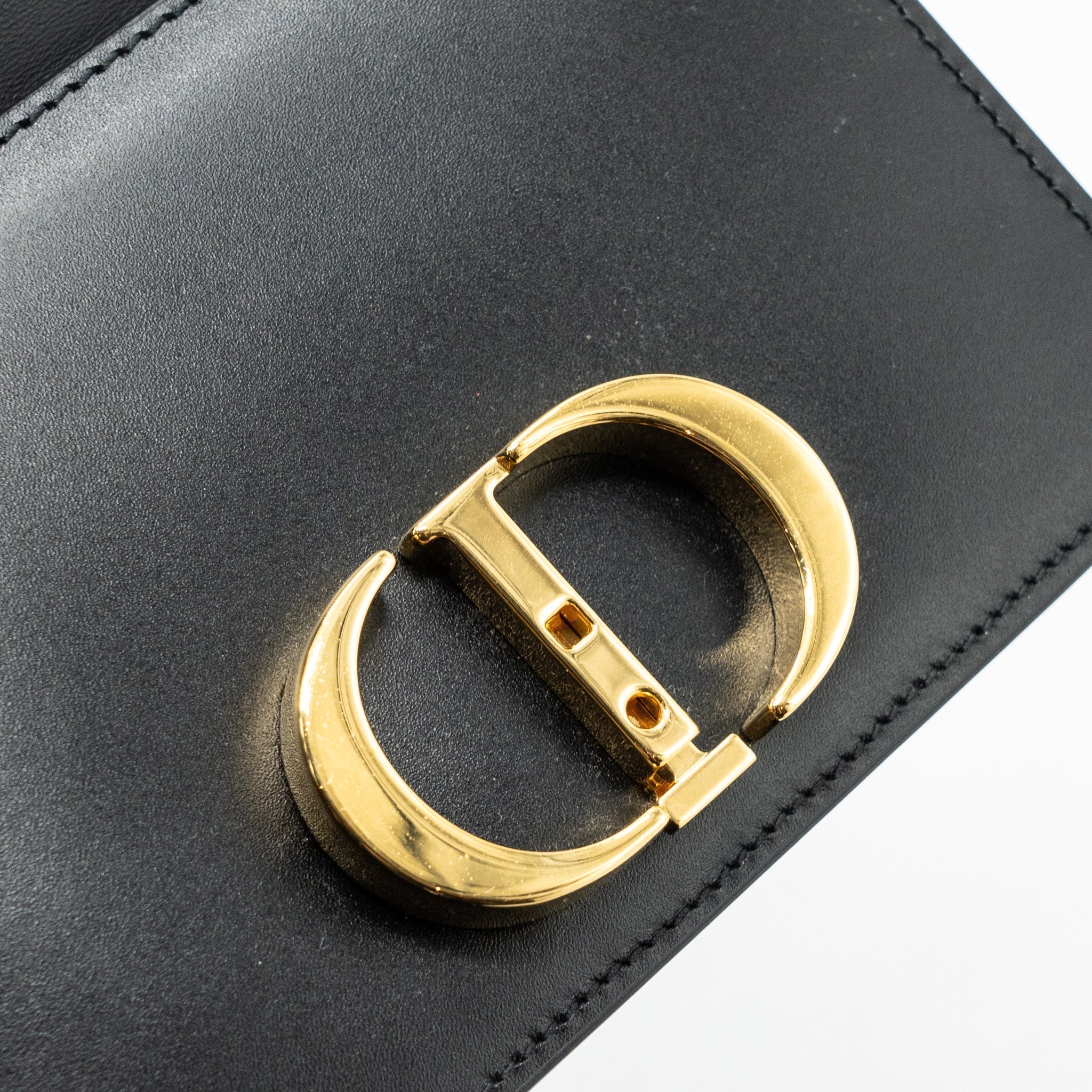 dior-micro-30-montaigne-bag-calfskin-black-ghw