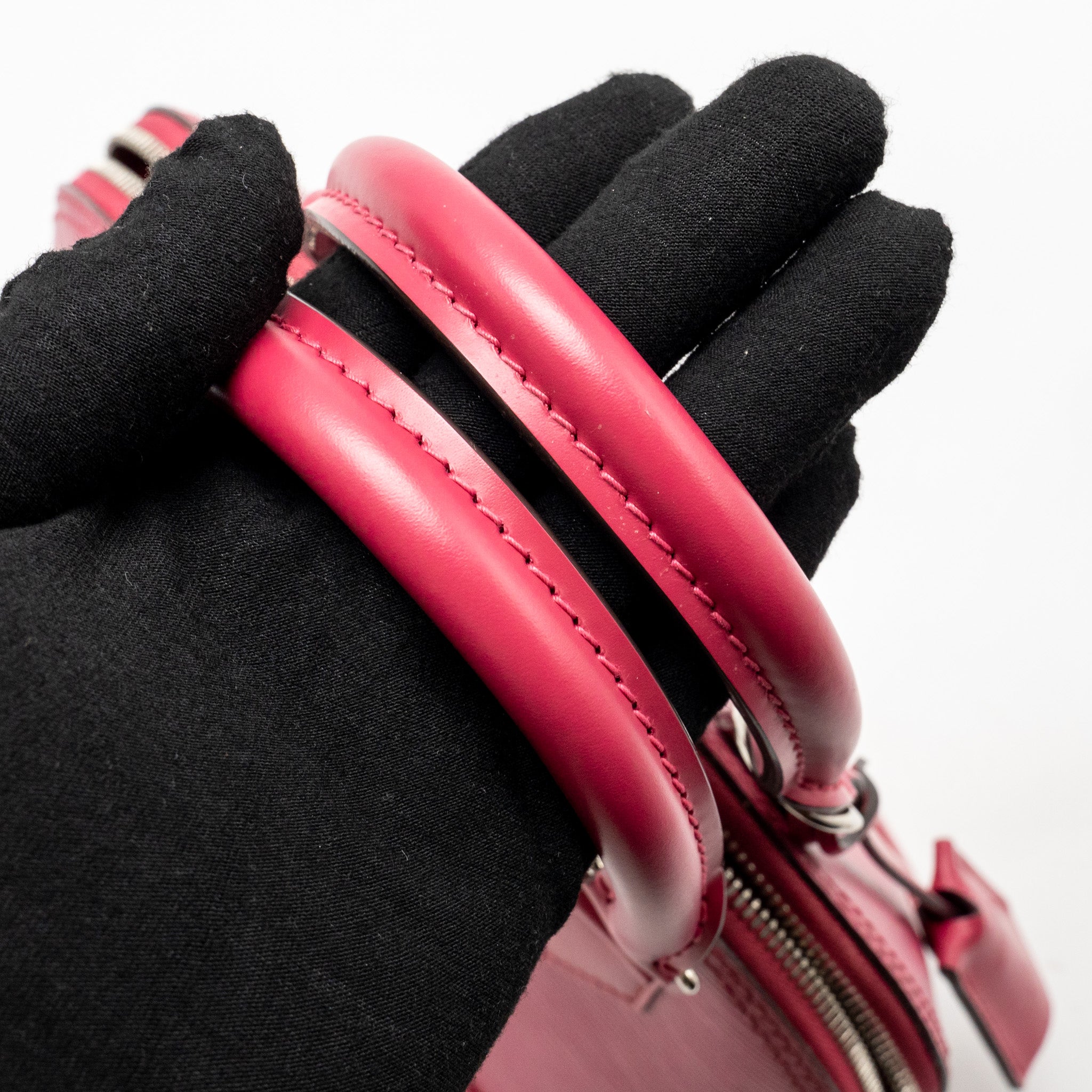 louis-vuitton-alma-bb-epi-pink-shw-1