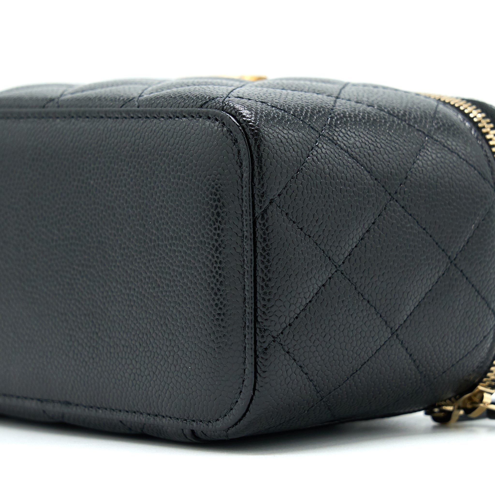 chanel-letter-top-handle-long-vanity-caviar-black-ghw