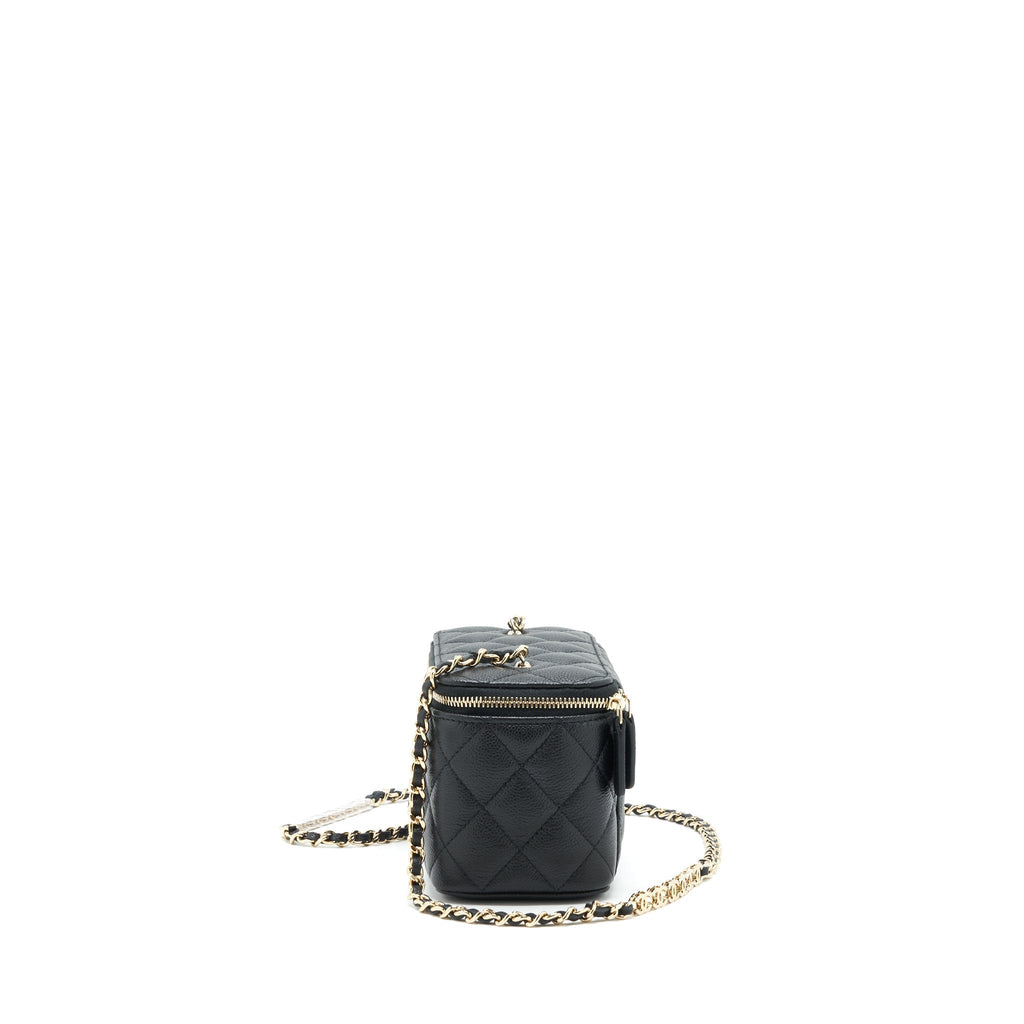 chanel-22p-long-vanity-with-logo-on-chain-caviar-black-lghw