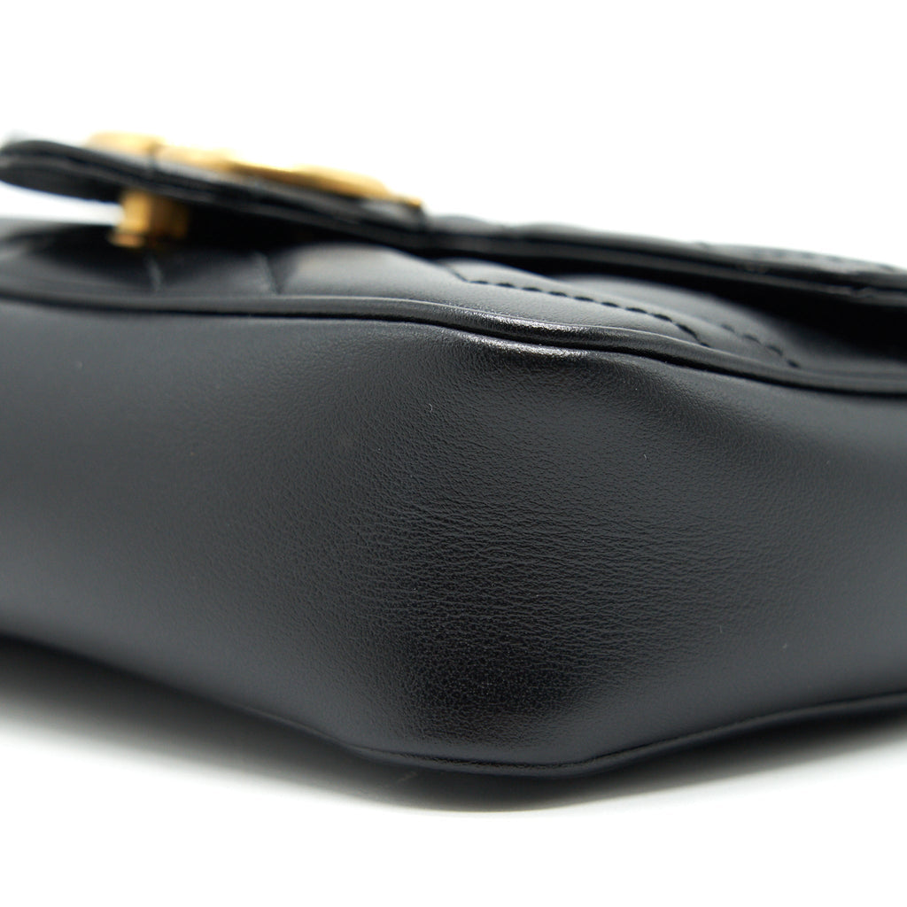 gucci-gg-marmont-super-mini-leather-bag-in-black
