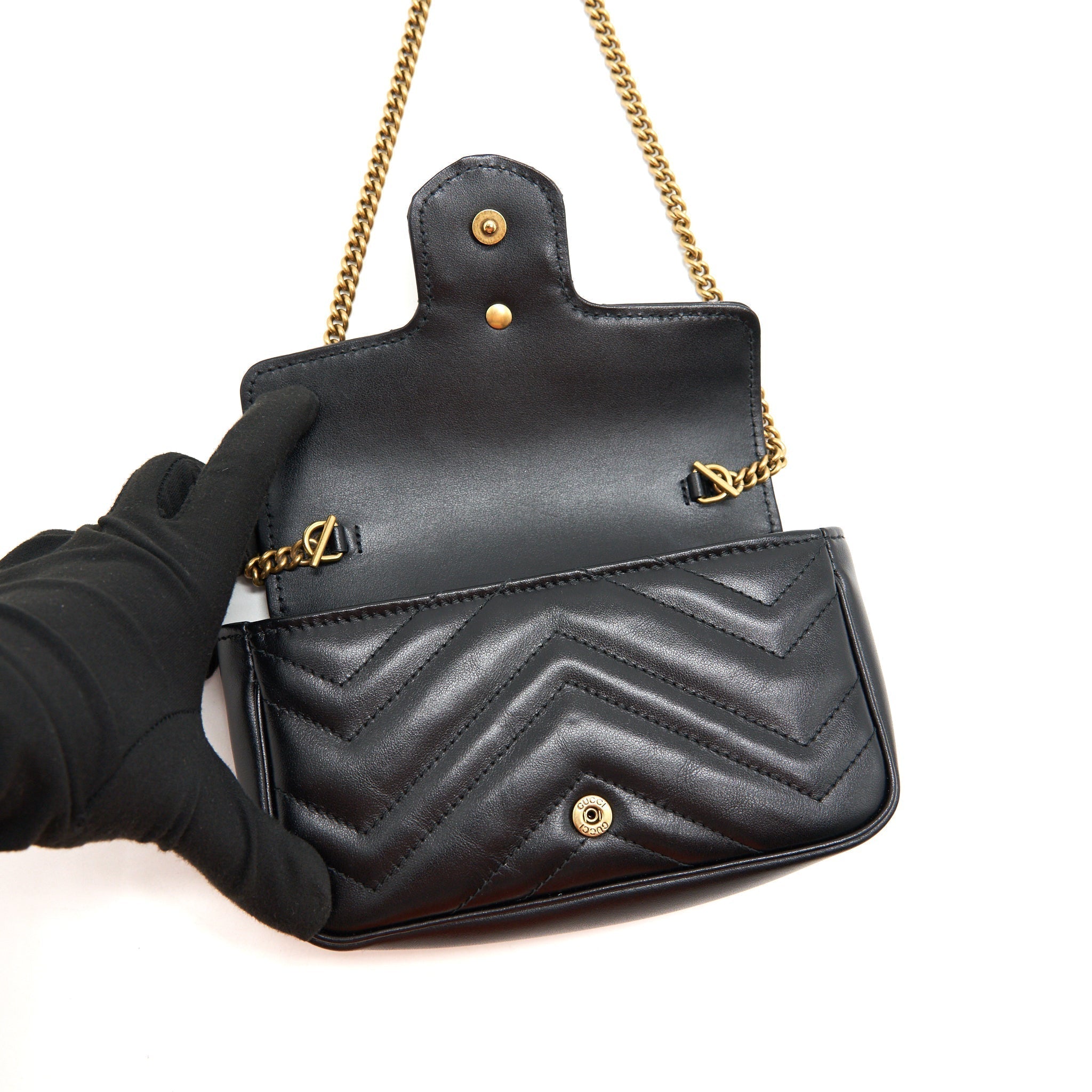 gucci-gg-marmont-super-mini-leather-bag-in-black