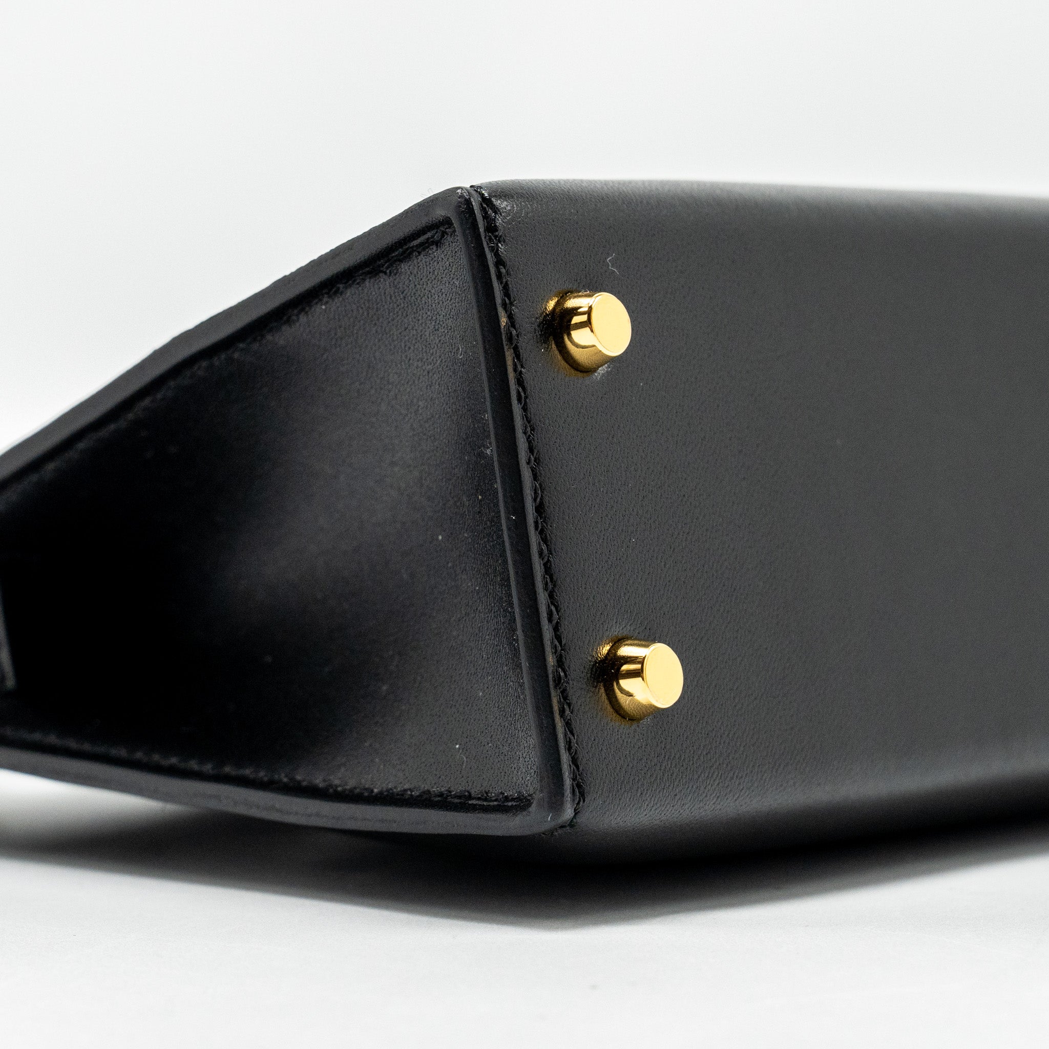hermes-mini-kelly-tadelakt-black-ghw-stamp-b