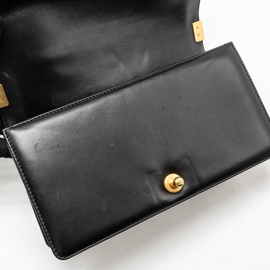 chanel-medium-boy-bag-lambskin-black-ghw-1