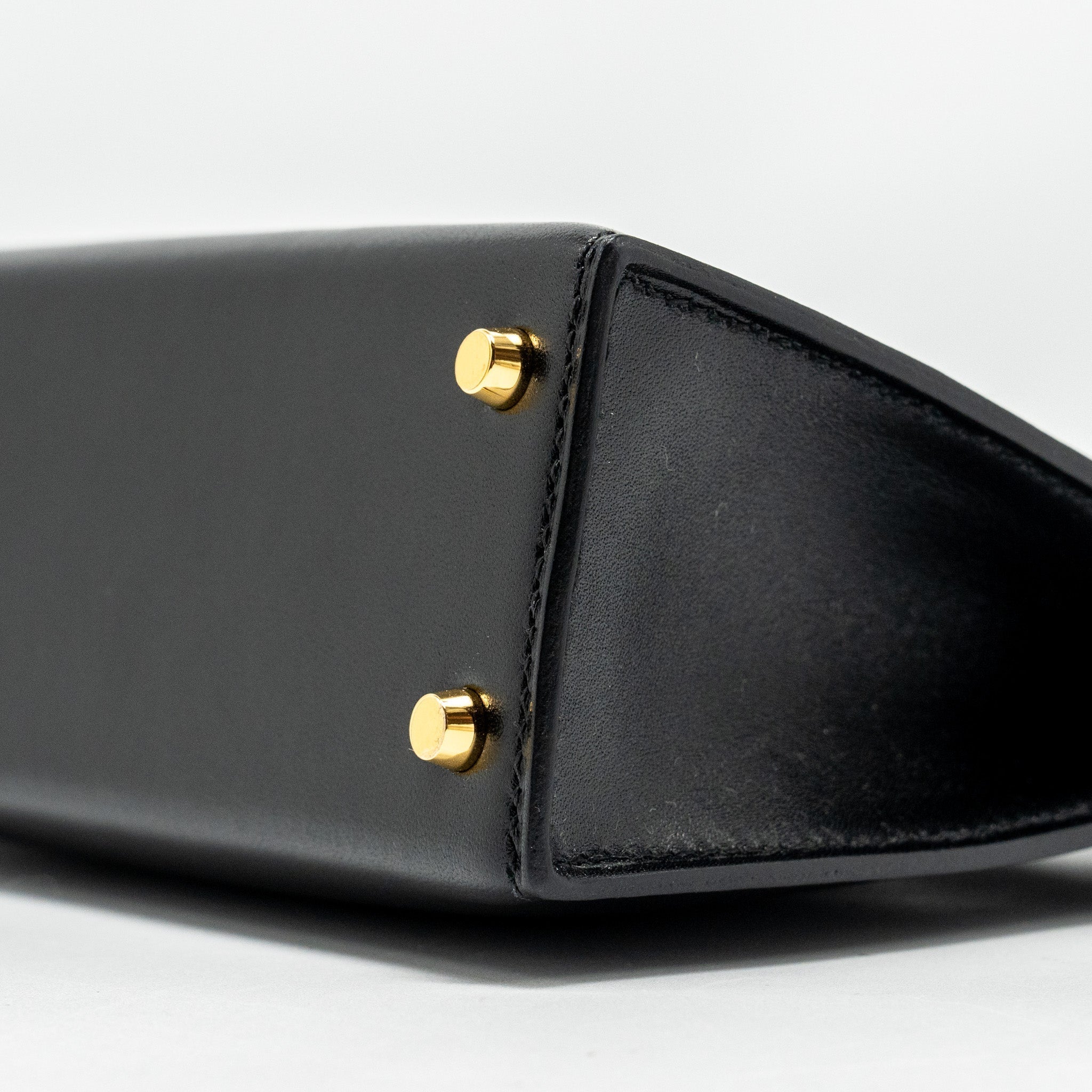 hermes-mini-kelly-tadelakt-black-ghw-stamp-b