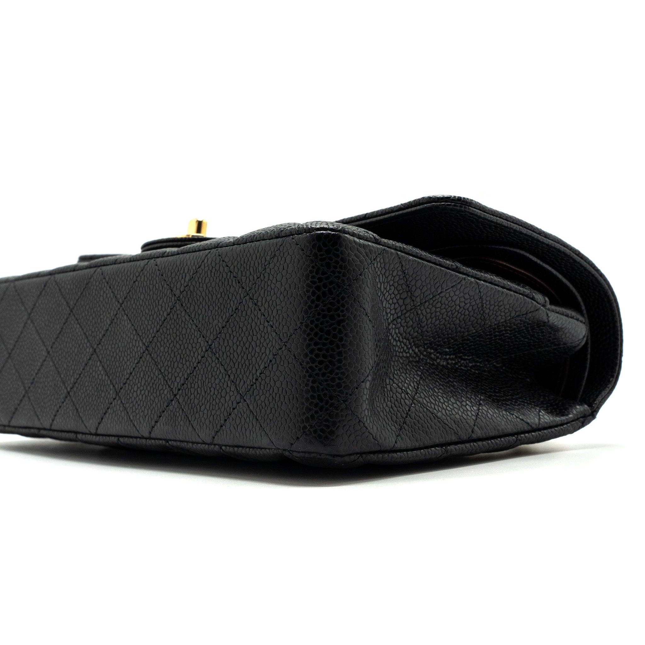 chanel-medium-classic-double-flap-bag-caviar-black-ghwmicrochip