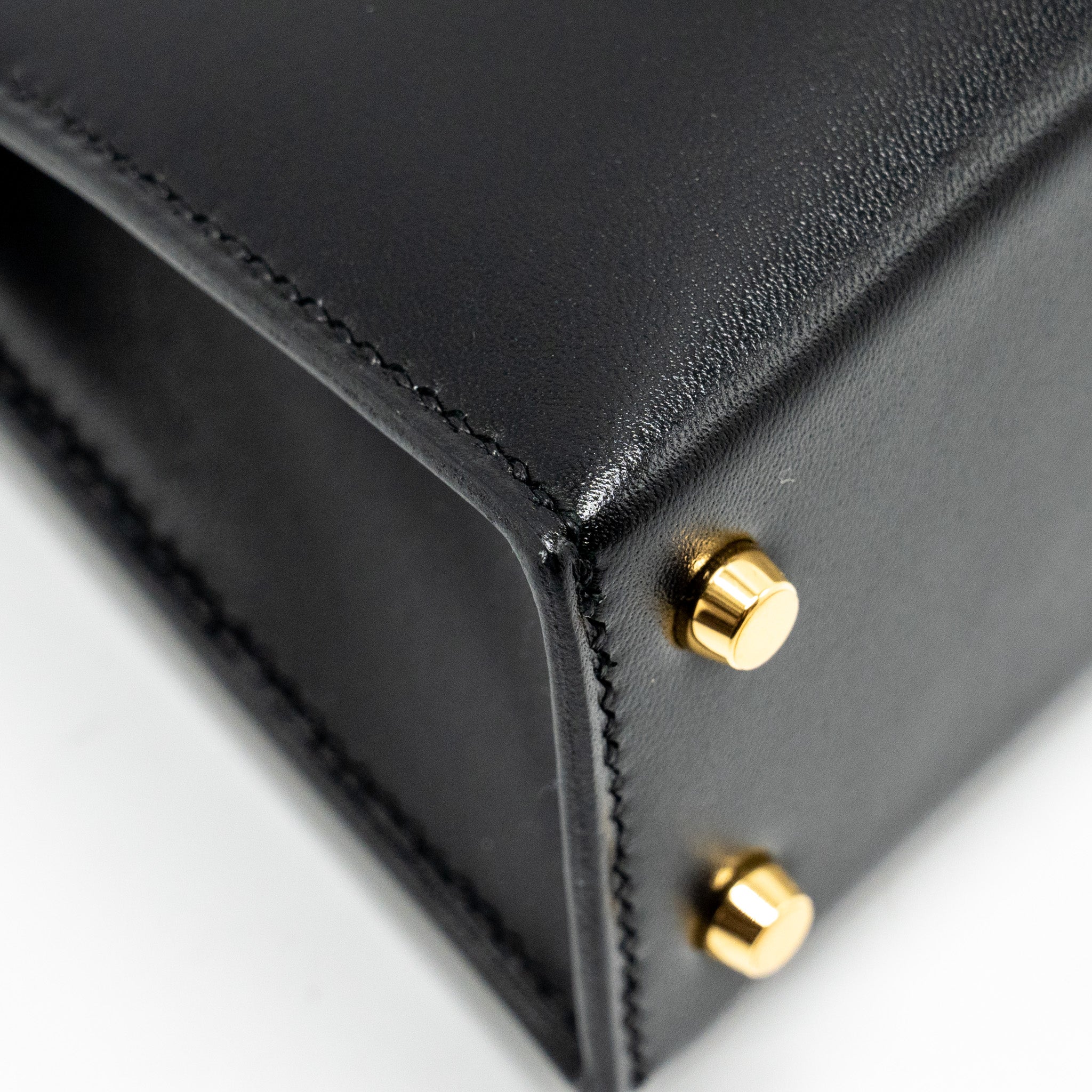 hermes-mini-kelly-tadelakt-black-ghw-stamp-b