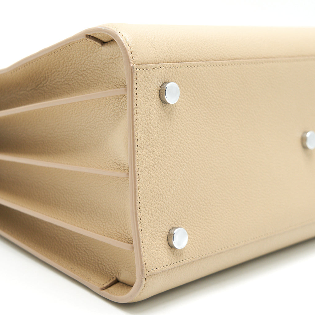 saint-laurent-sac-de-jour-tote-bag-beige-shw