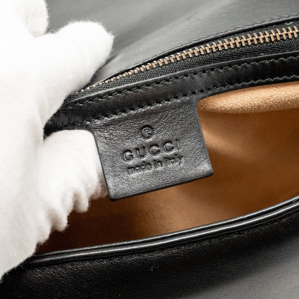 gucci-medium-gg-marmont-shoulder-bag-calfskin-black-ghw