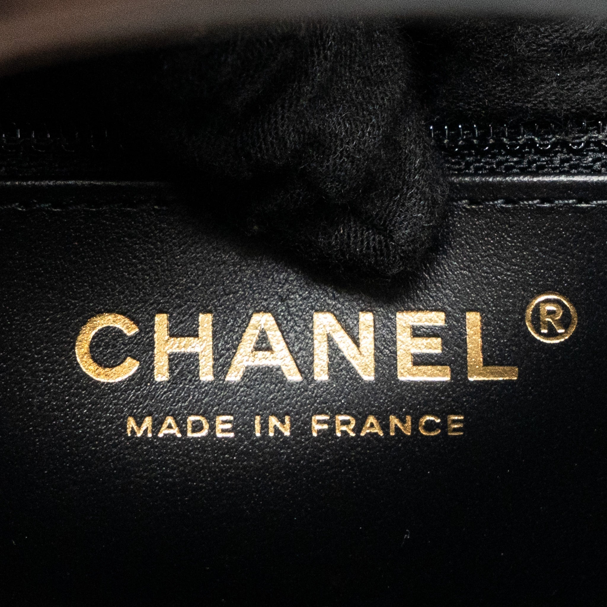 chanel-23k-mini-shopping-bag-calfskin-black-ghw-microchip
