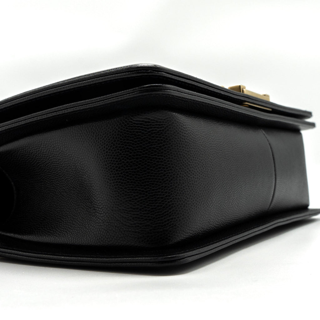 chanel-medium-classic-boy-bag-caviar-black-ghw-microchip
