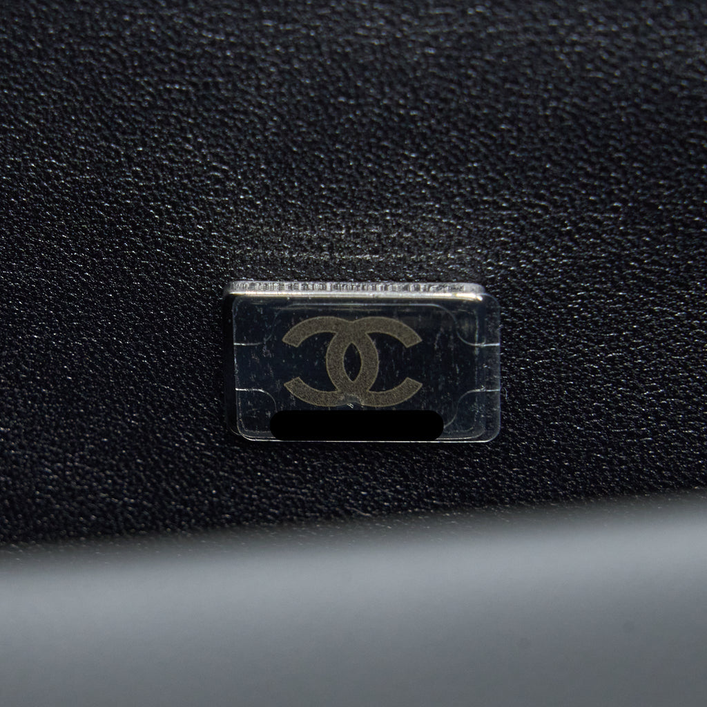 chanel-small-boy-bag-caviar-black-ruthenium-shw-microchip-2