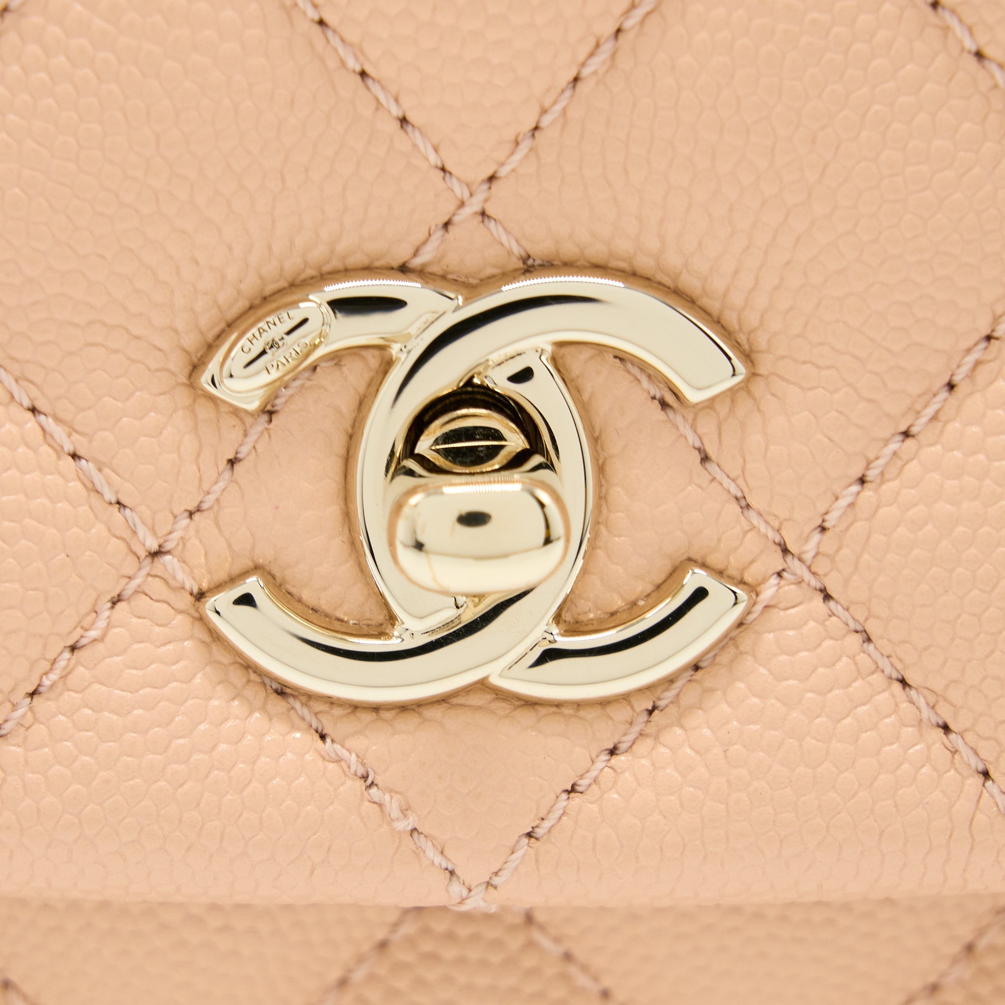 chanel-small-coco-handle-caviar-light-pink-lghw