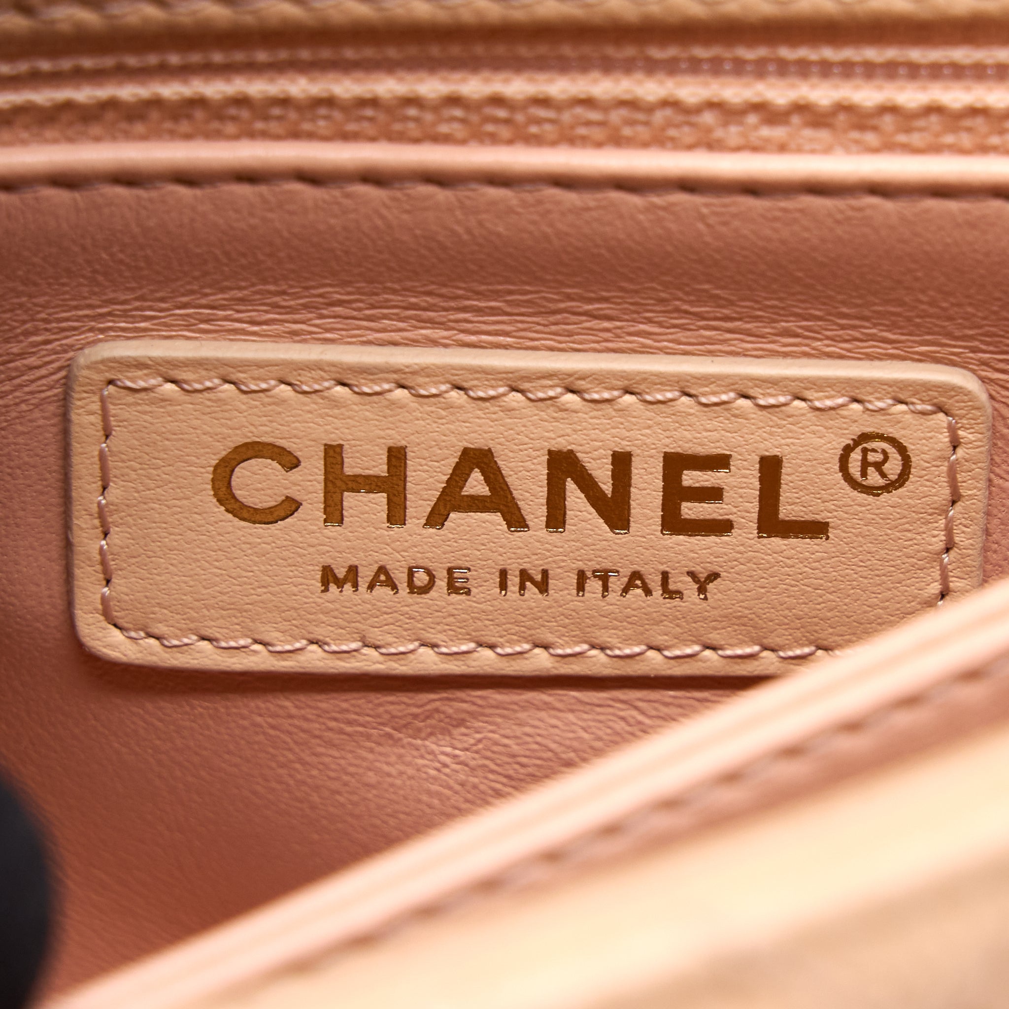 chanel-small-coco-handle-caviar-light-pink-lghw