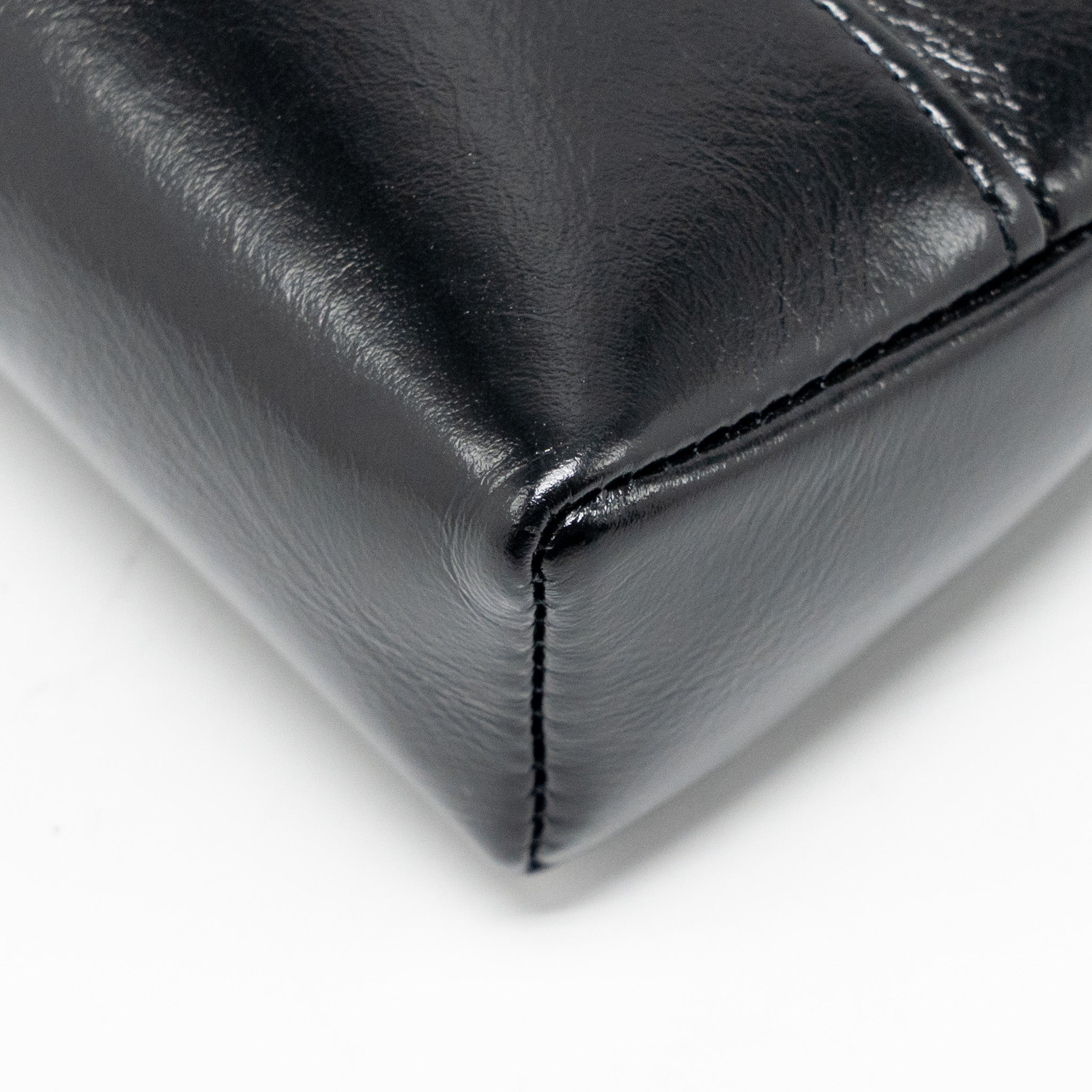 chanel-mini-31-bag-shiny-serial-number-a483u2hl