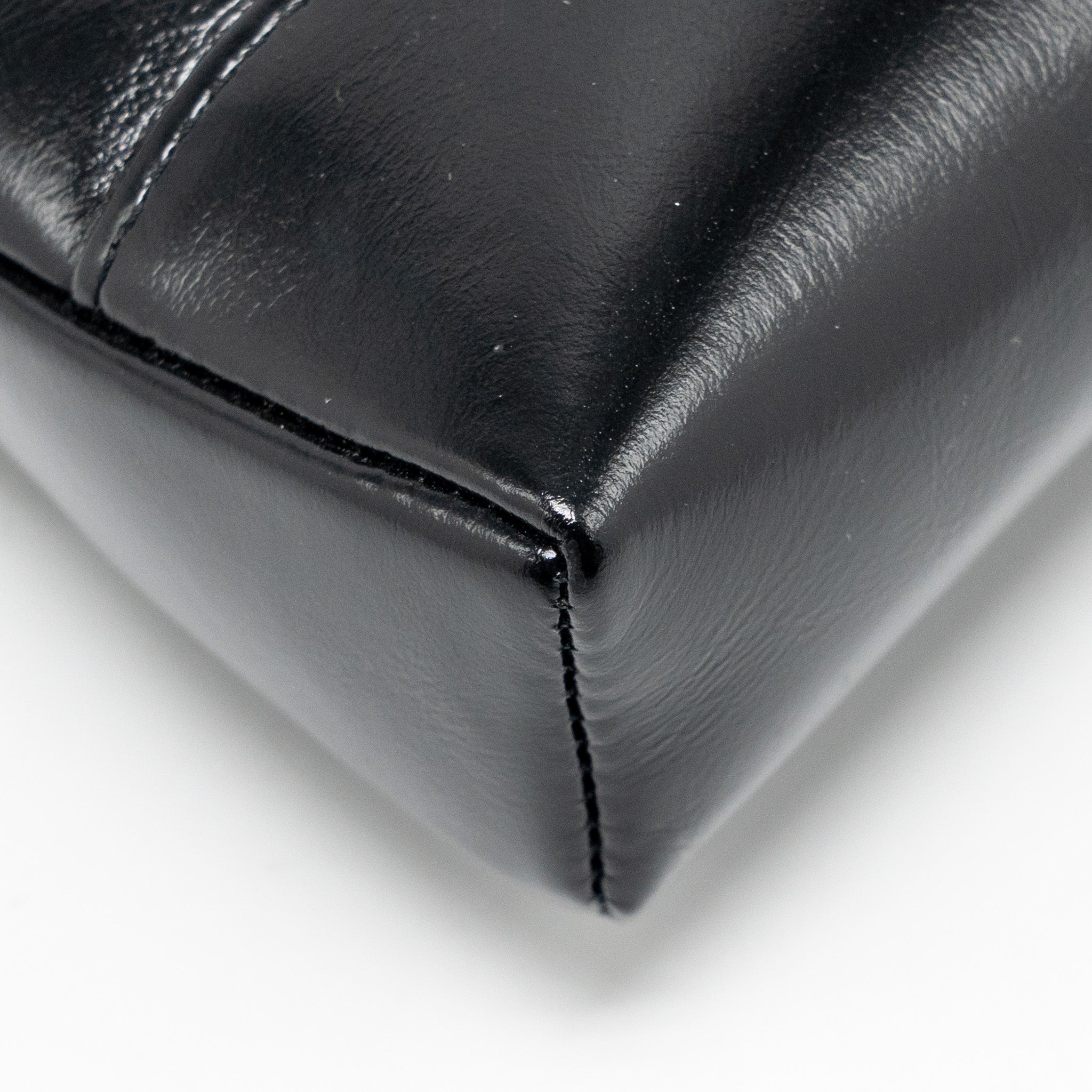chanel-mini-31-bag-shiny-serial-number-a483u2hl