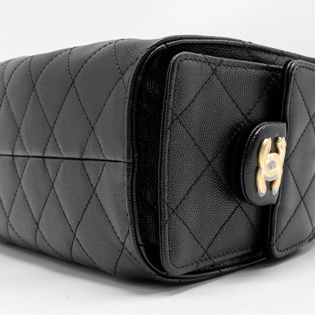 chanel-25bag-black