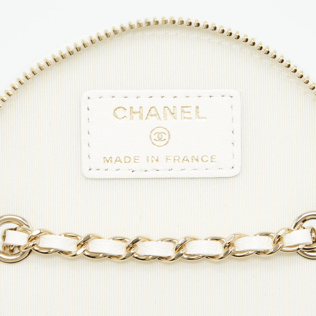 chanel-round-vanity-with-chain-white-black-with-lghw