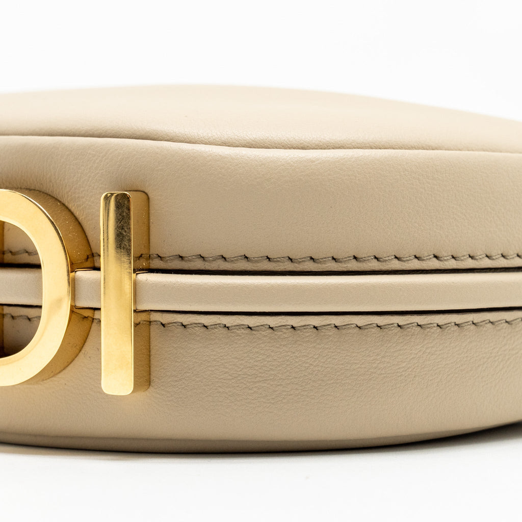 fendi-nano-fendigraphy-leather-charm-calfskin-beige-ghw
