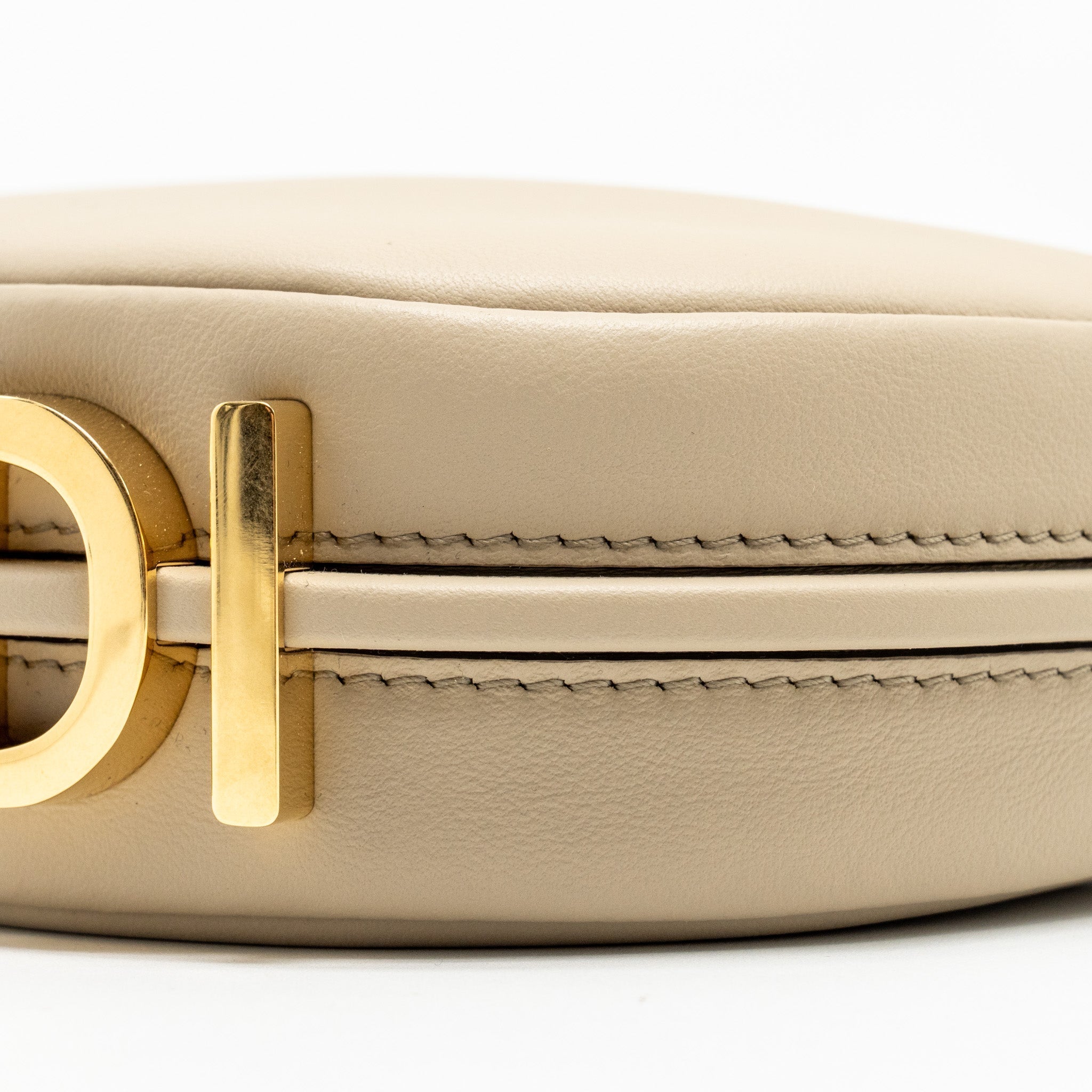 fendi-nano-fendigraphy-leather-charm-calfskin-beige-ghw